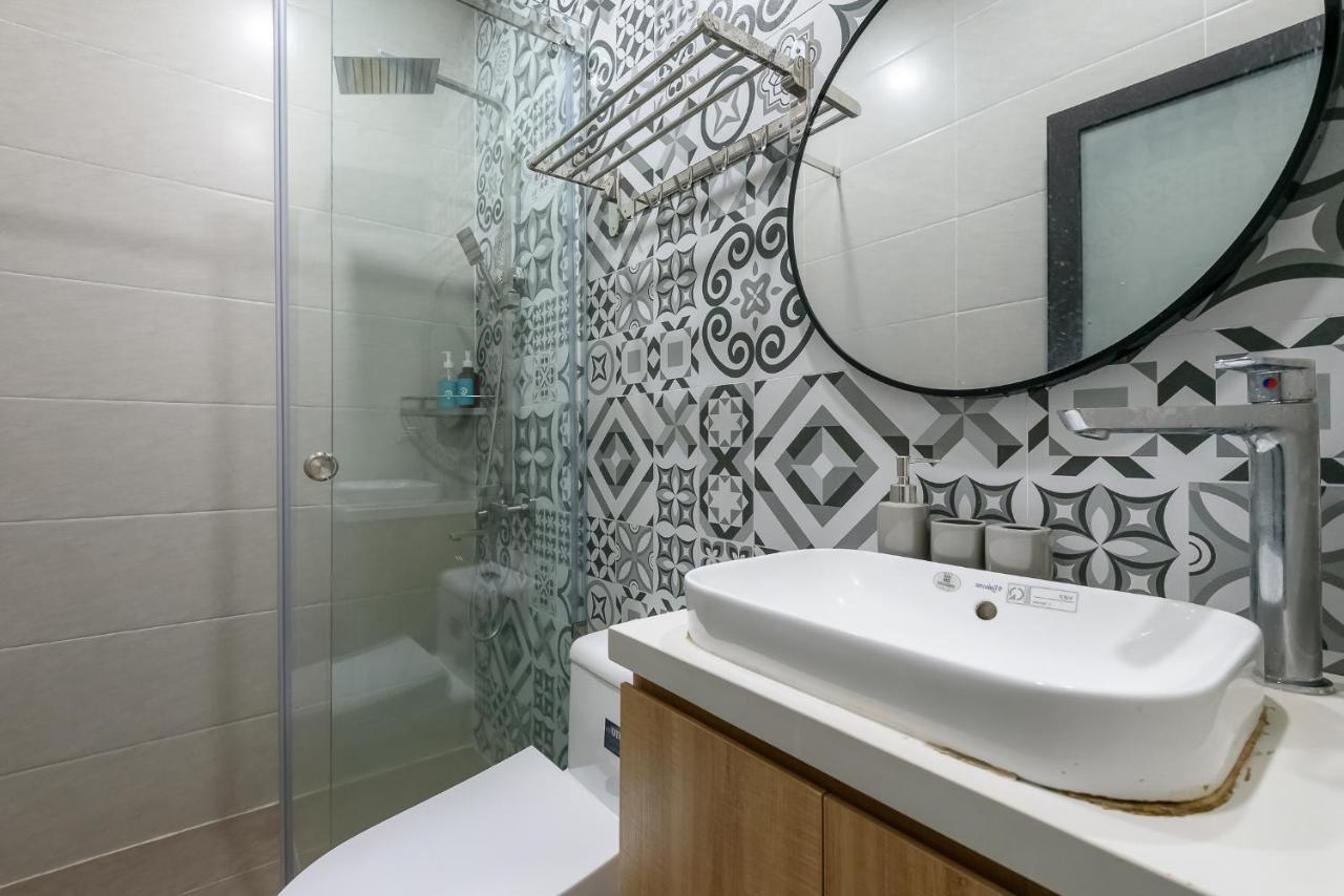 Cozrum Homes - Graceful Corner Ho Chi Minh City