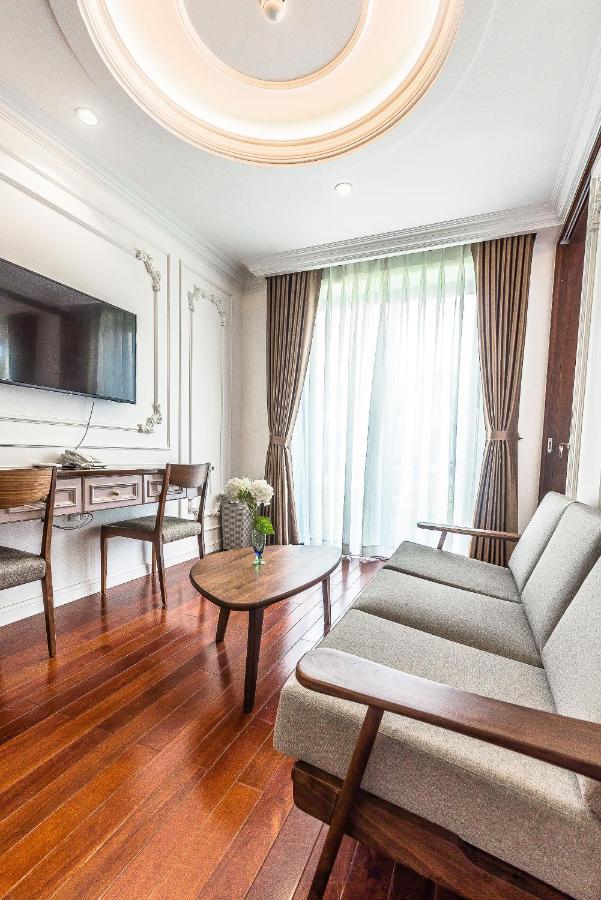 Ngan Ha 2 Apartment Phu My Hung * Ho Chi Minh City
