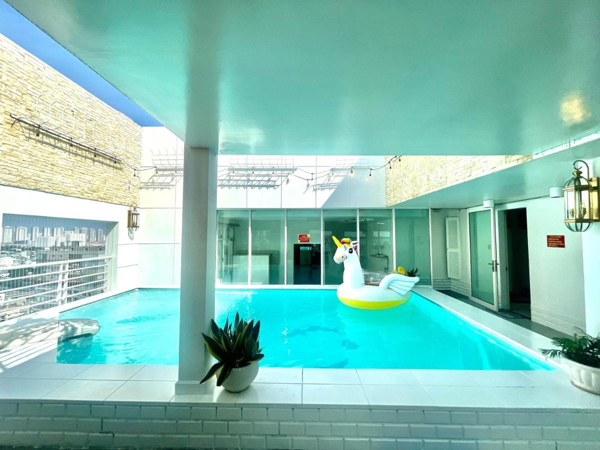 Pangsapuri White Penthouse-rooftop Pool Private -central Bandar Ho Chi Minh