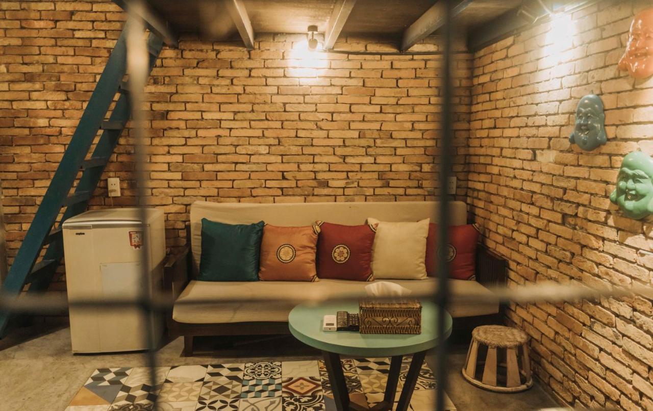 Stay&chill - S.1: Ancient Nearby Bui Vien Guest house Ho Chi Minh City