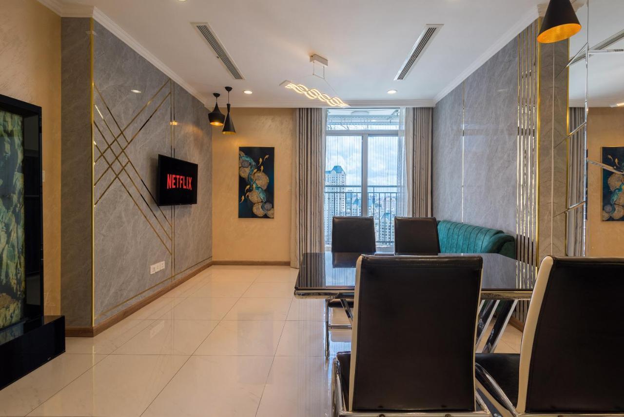 Landmark Luxury 1234pn Apartment *