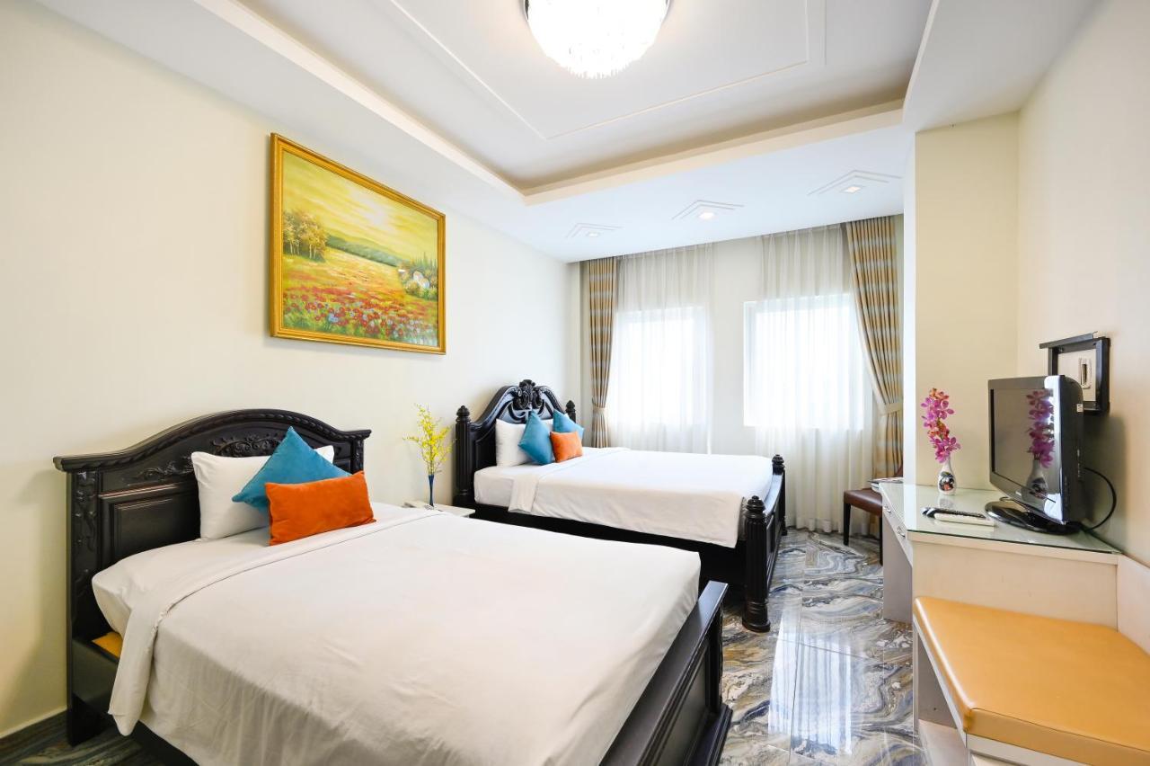 Nicecy Saigon 3*