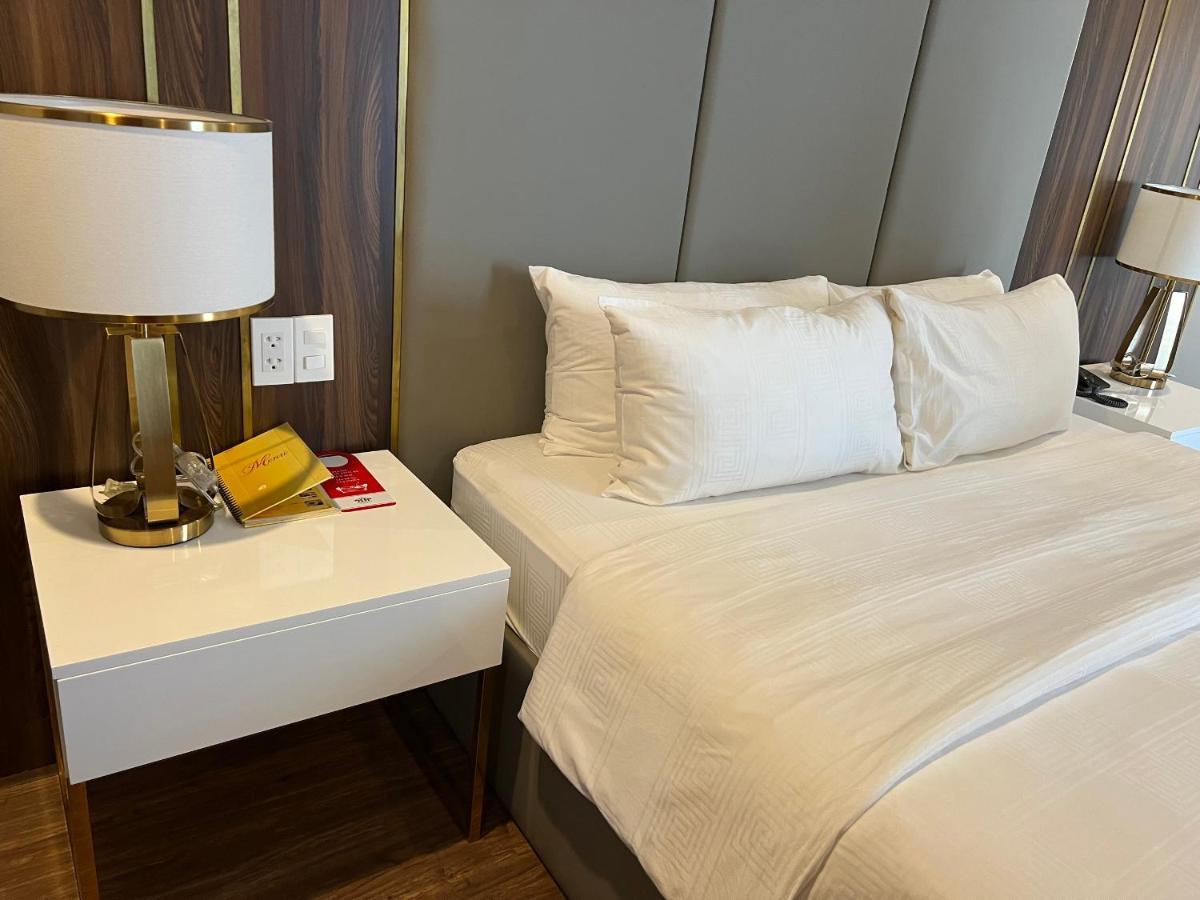 Nam Hy 1 2* Ho Chi Minh City