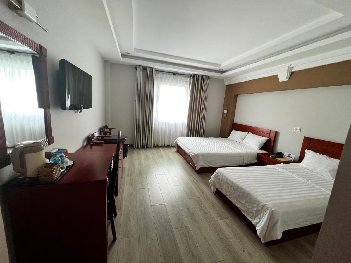 Nam Hy 1 2* Ho Chi Minh City
