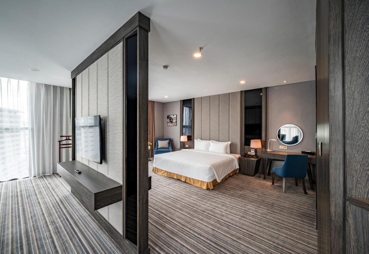 Hotel Muong Thanh Luxury Saigon 4*