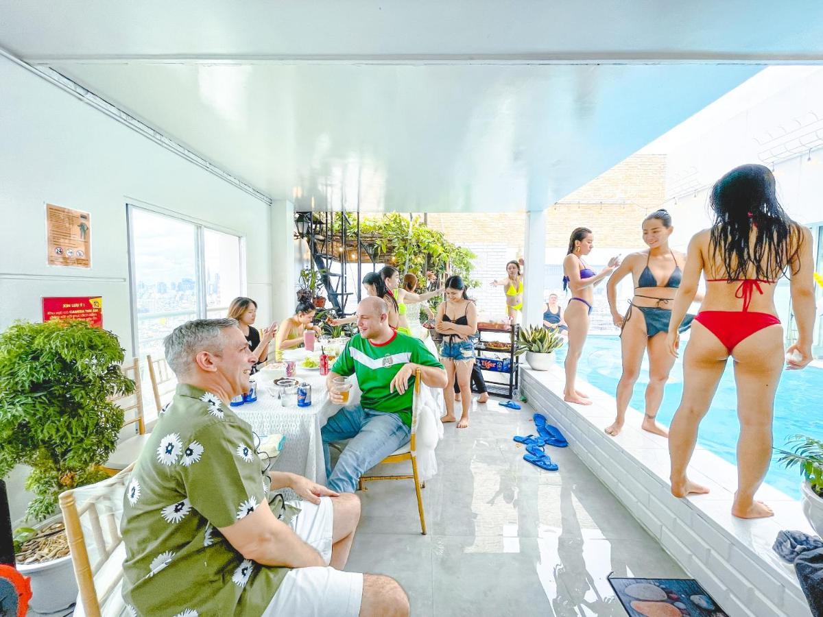 White Penthouse-rooftop Pool Private -central Pangsapuri *