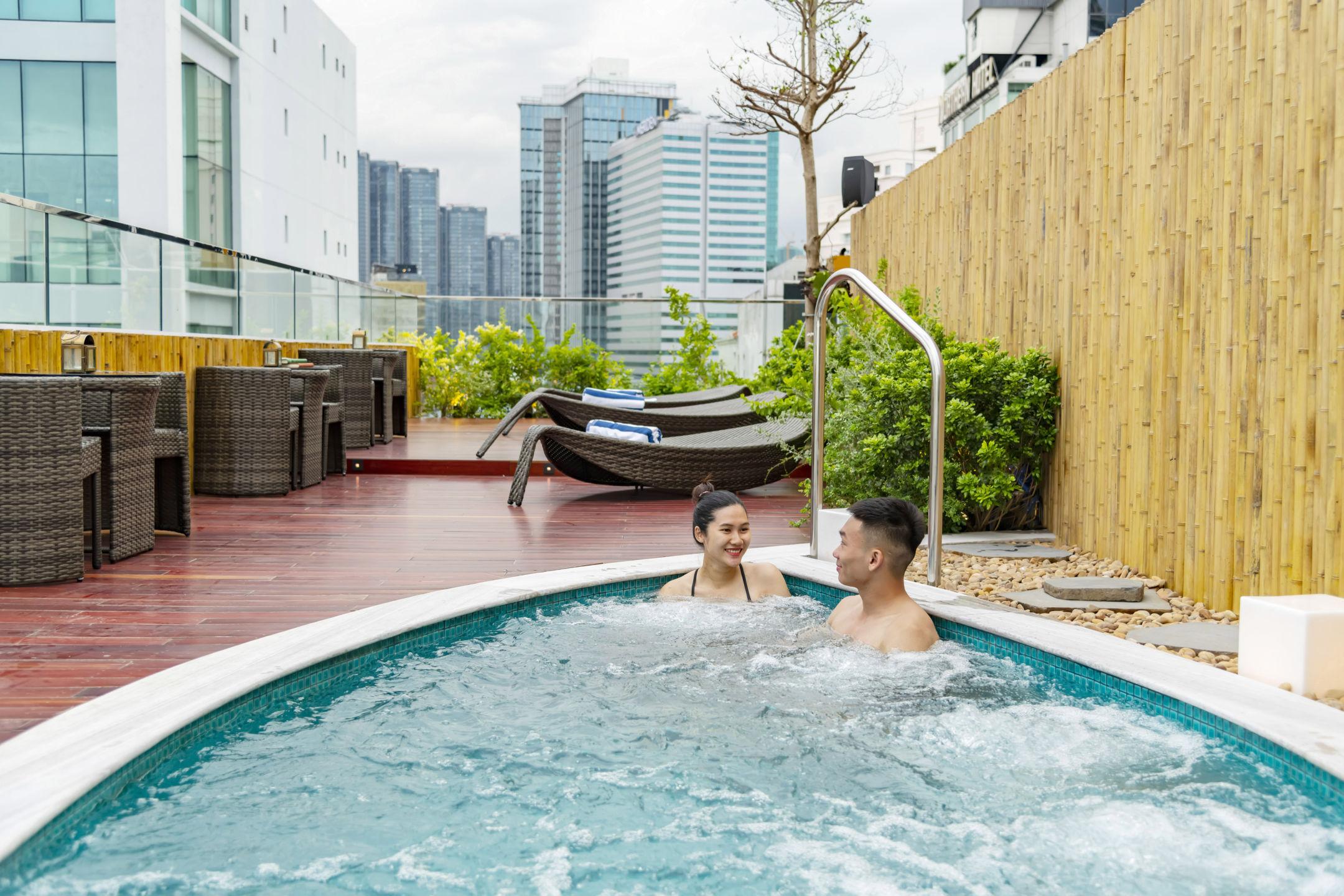 Silverland Min Khách sạn