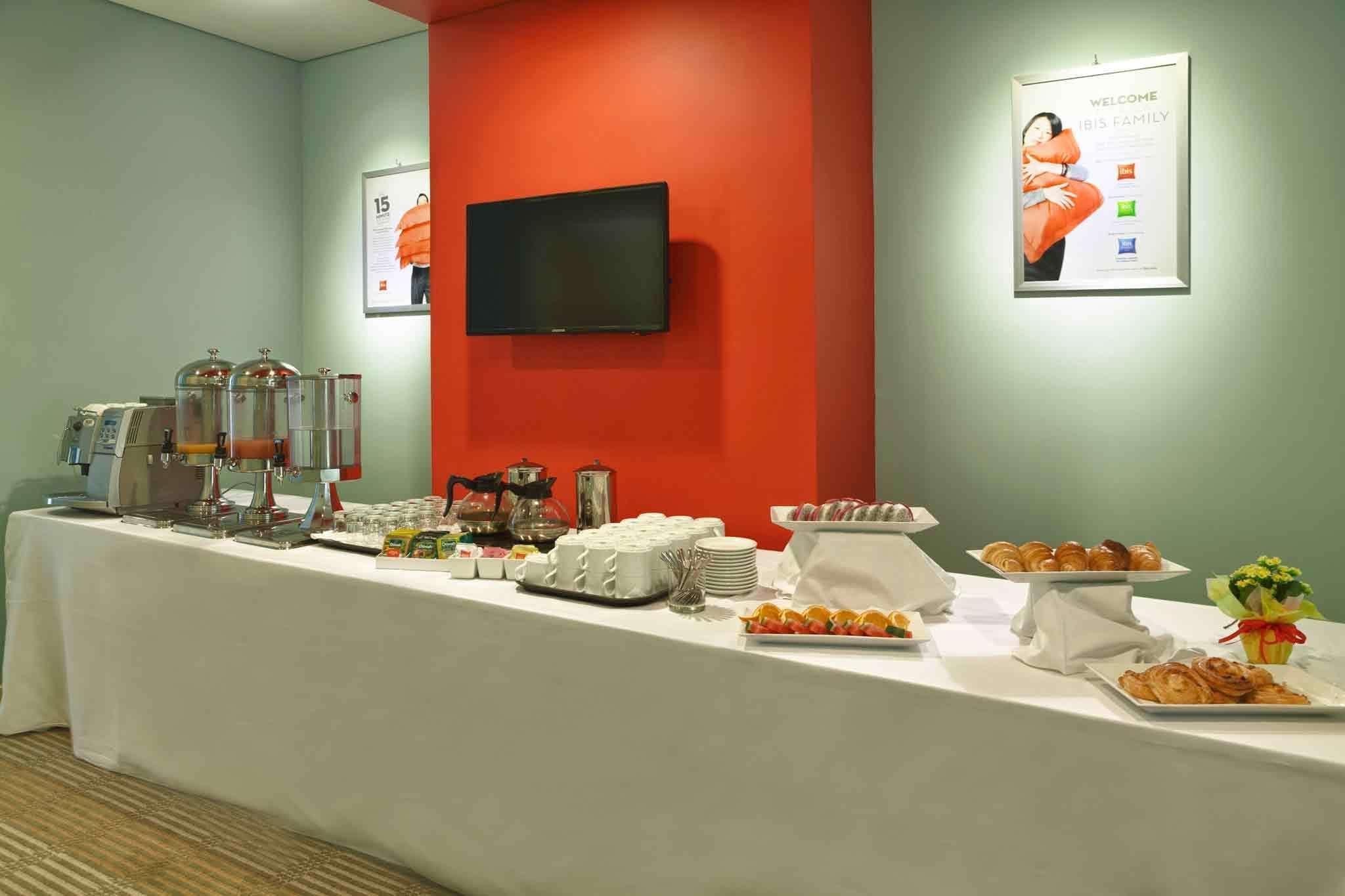 Hotel Ibis Saigon South 3*