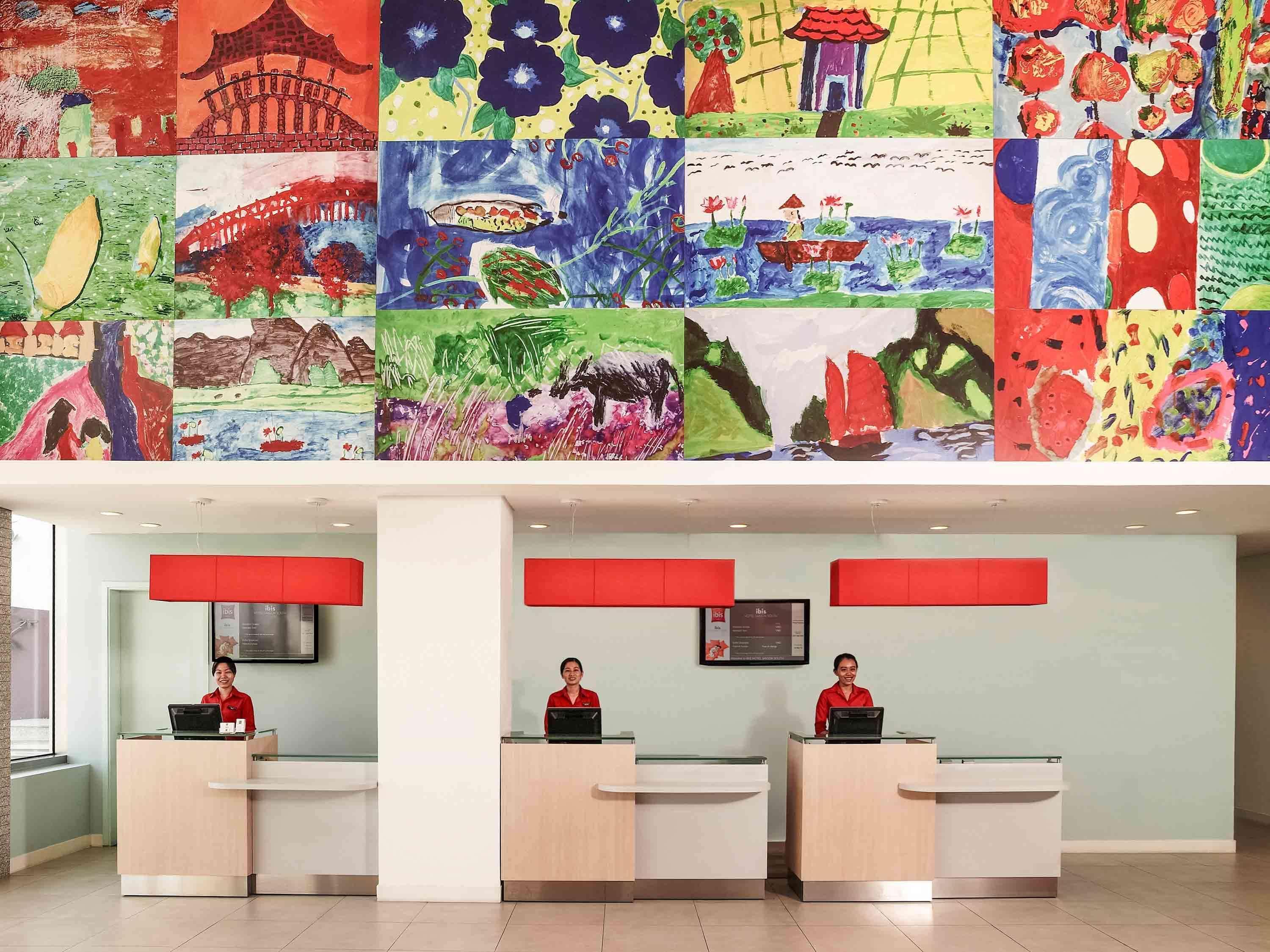 Hotel Ibis Saigon South