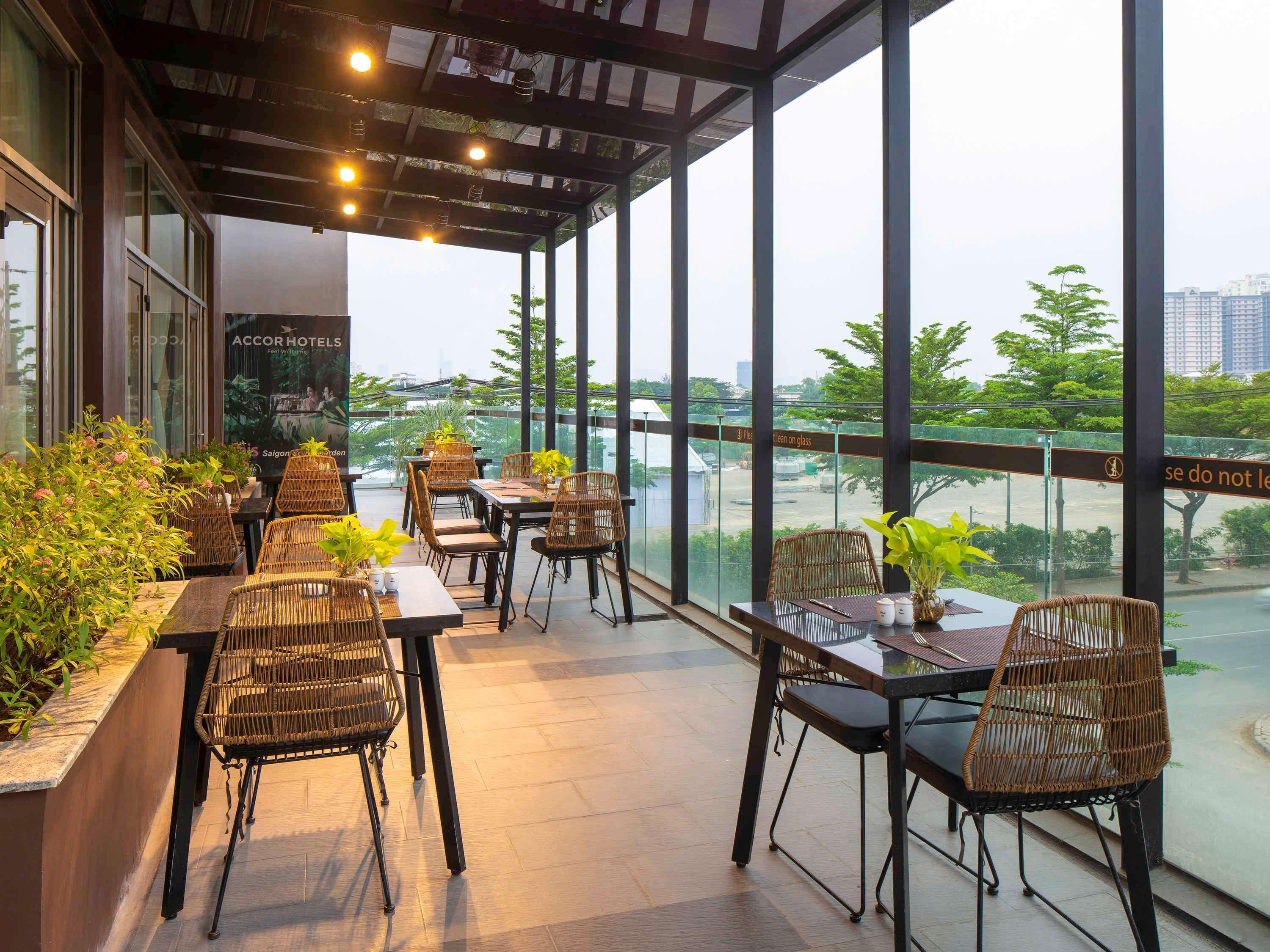 Ibis Saigon South