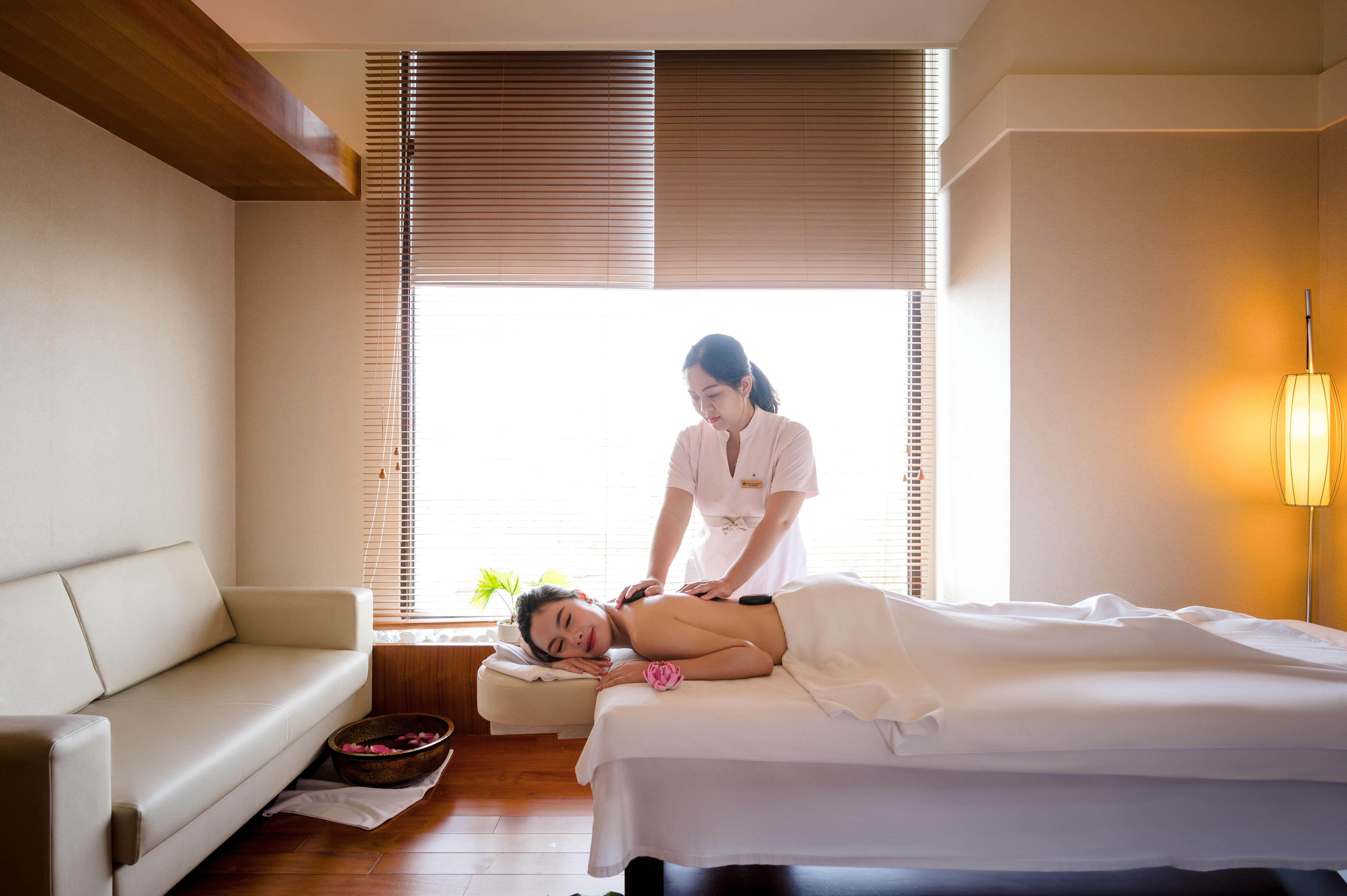 Nikko Saigon Hotel