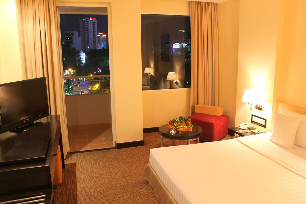 Palace Saigon