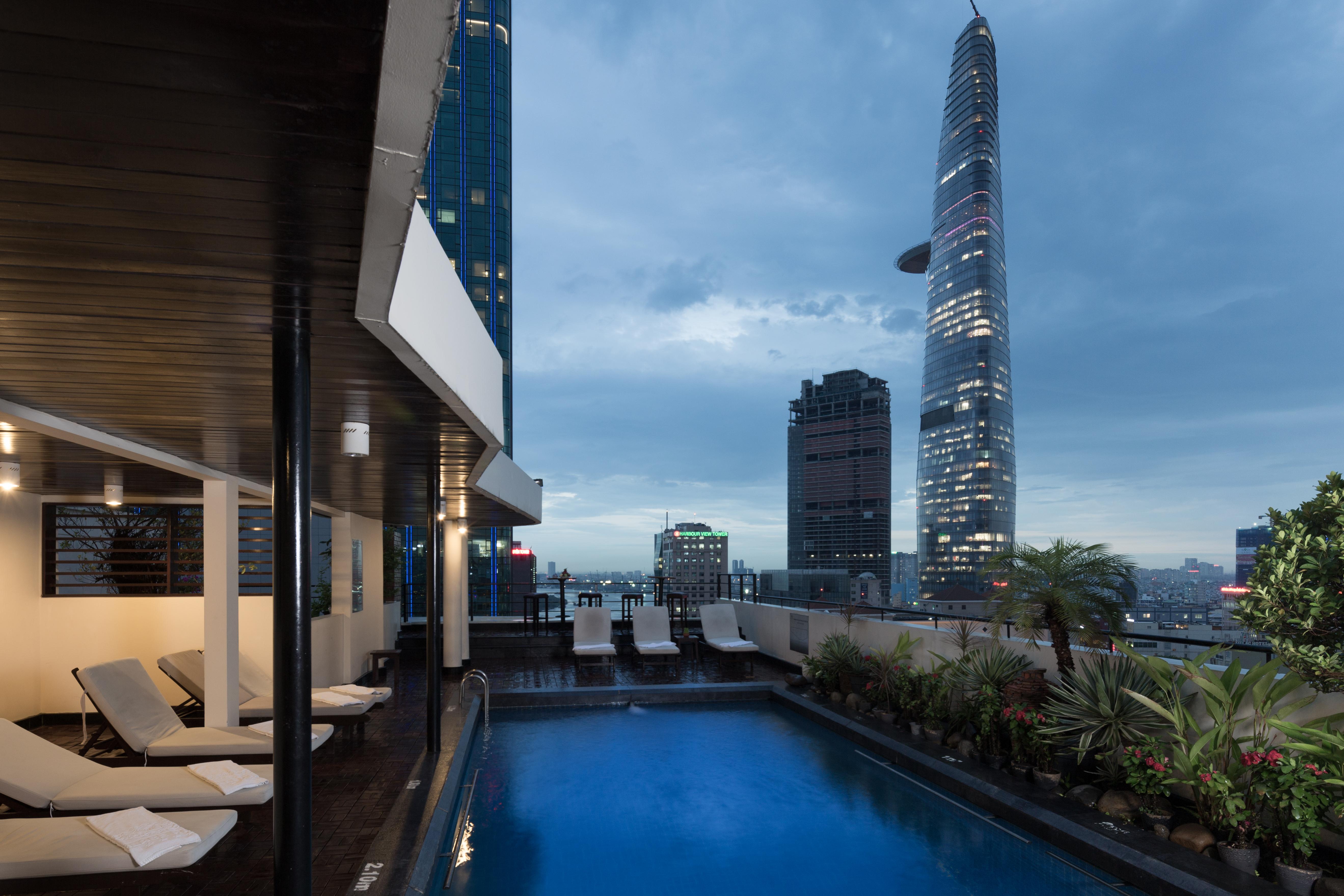 Palace Saigon Hotel 4*