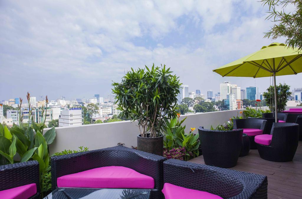 Emm Saigon