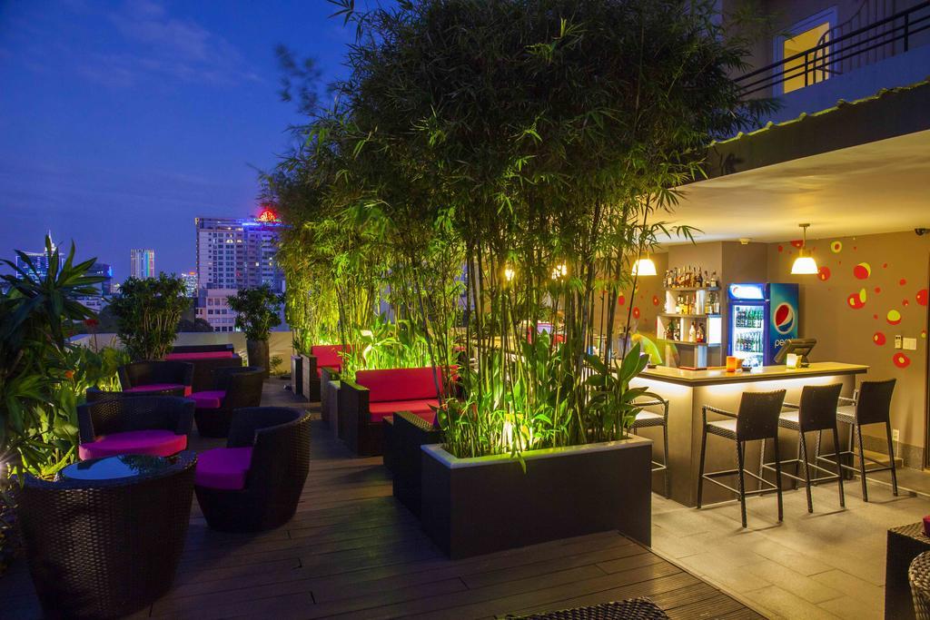 Hotel Emm Saigon 3*