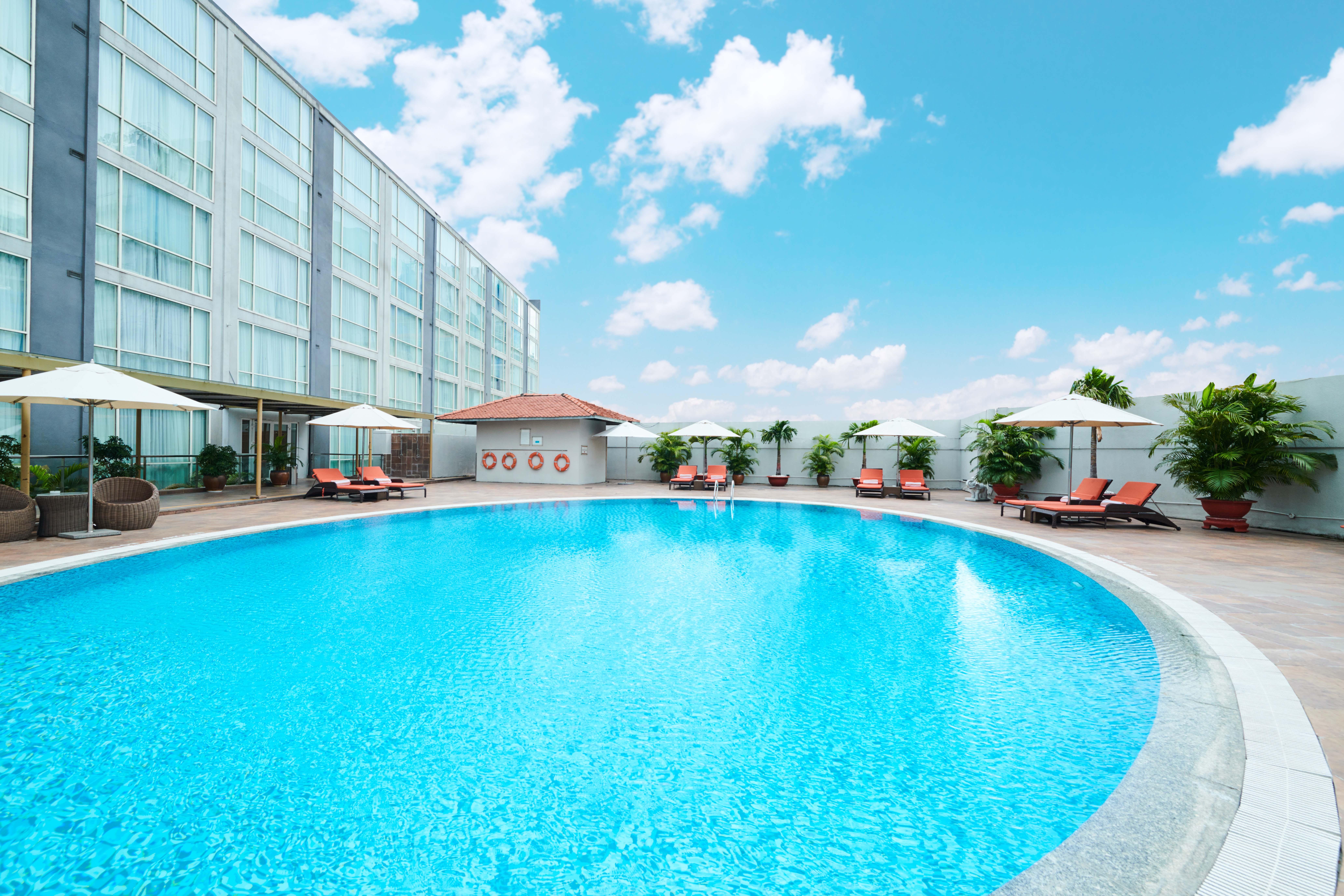 Khách sạn Eastin Grand Saigon