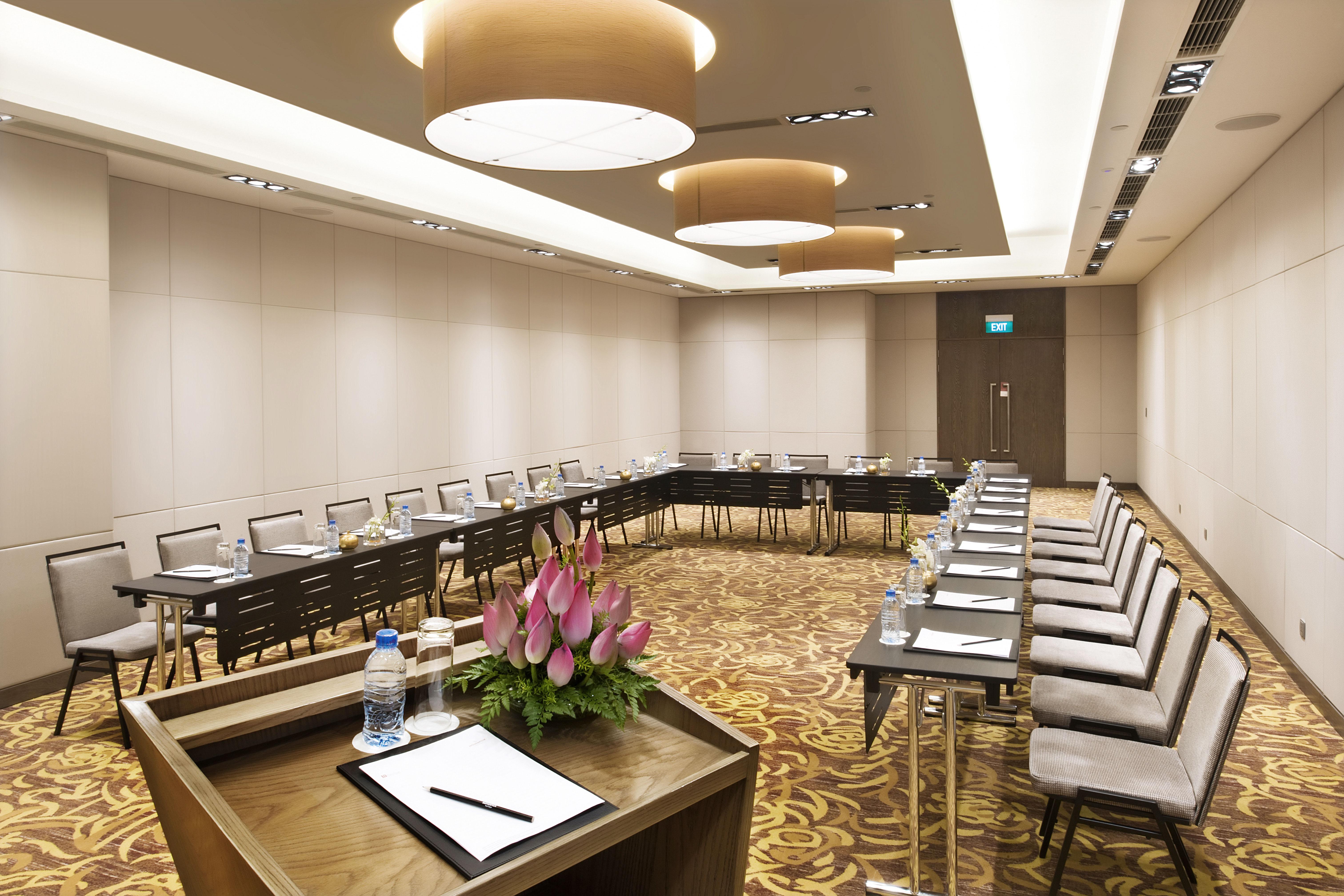 Hotel Eastin Grand Saigon