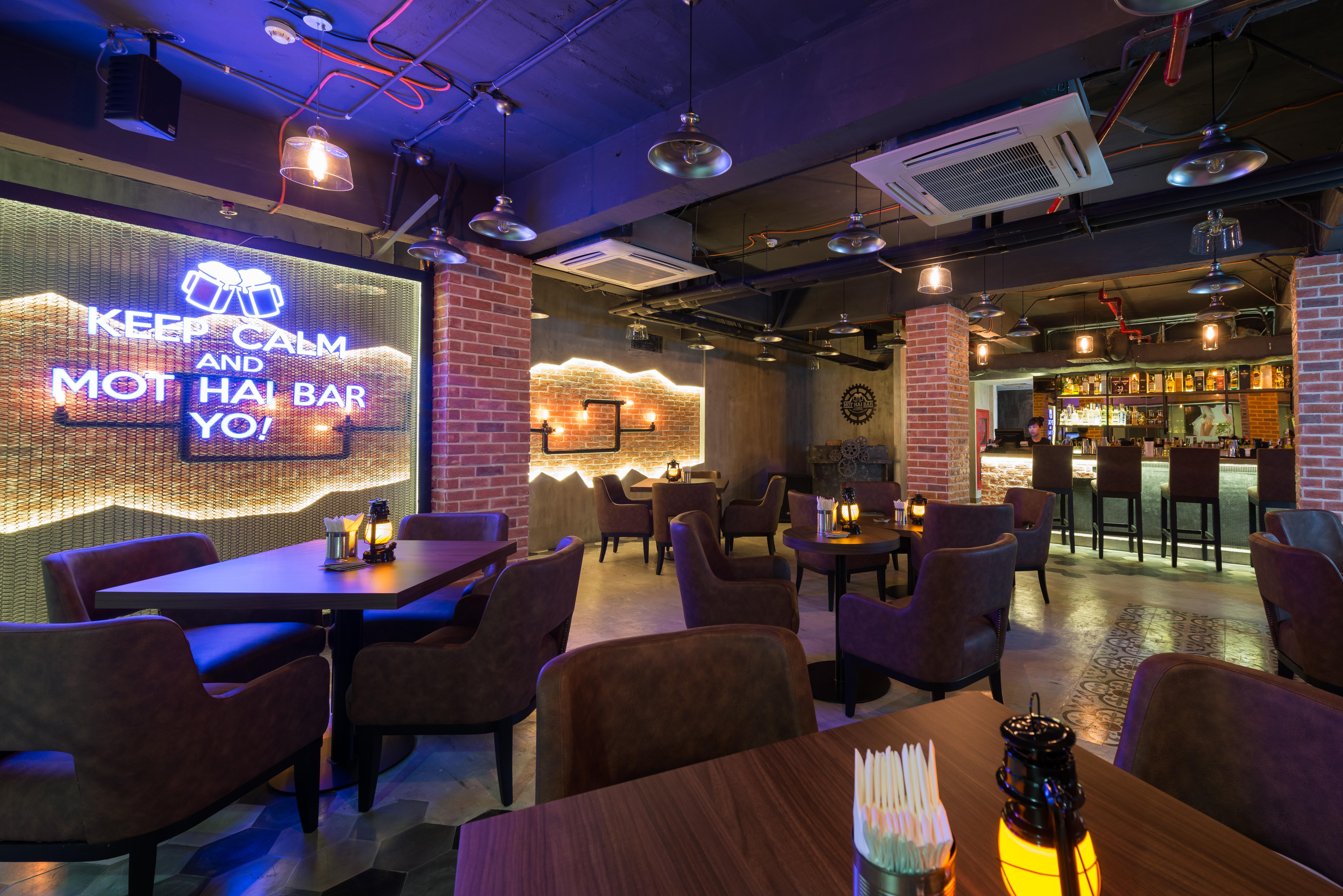 Khách sạn Eastin Grand Saigon