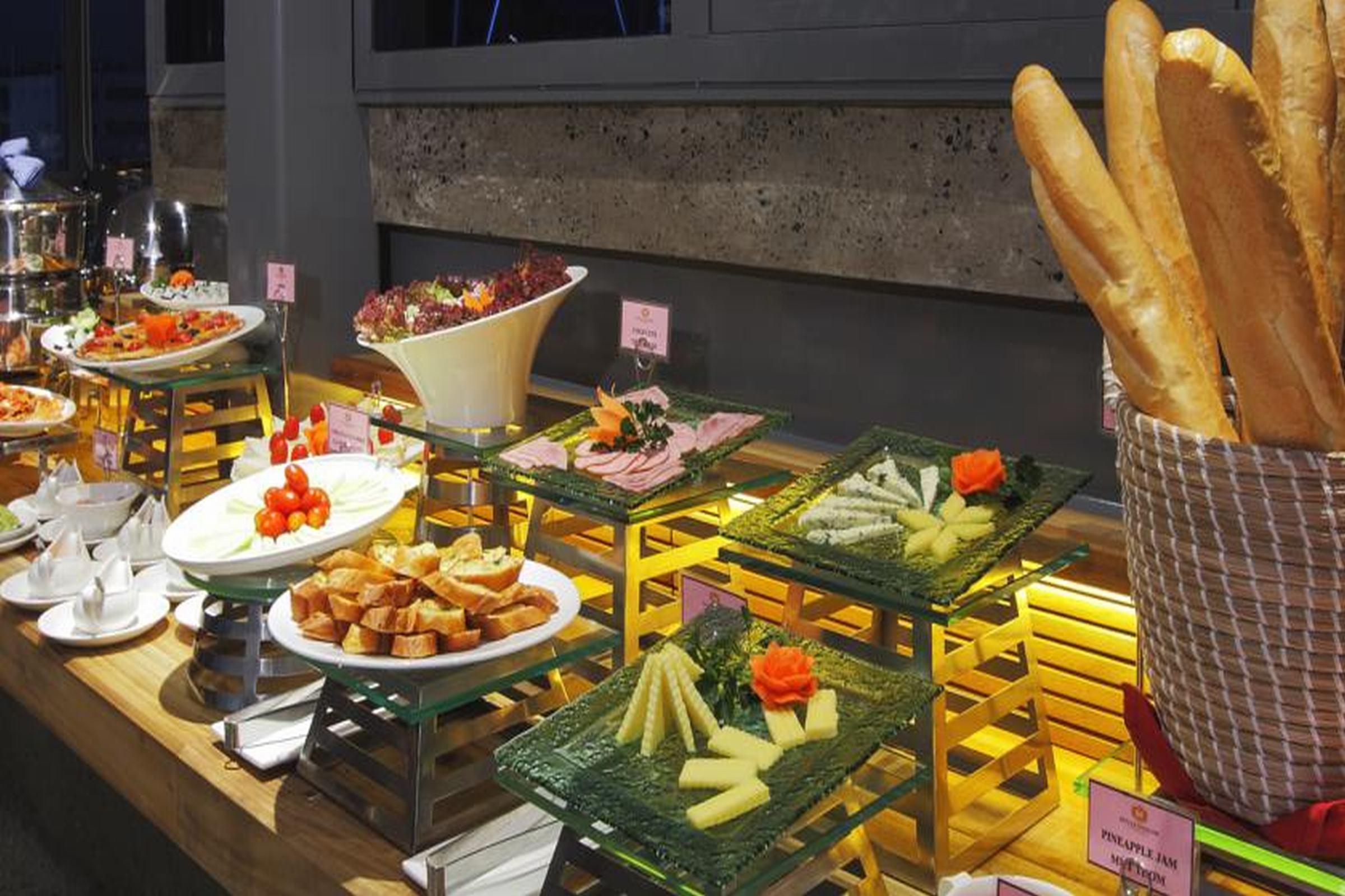 Ramada Encore By Wyndham Saigon D1 - Formerly M Boutique Saigon Hotel 4*