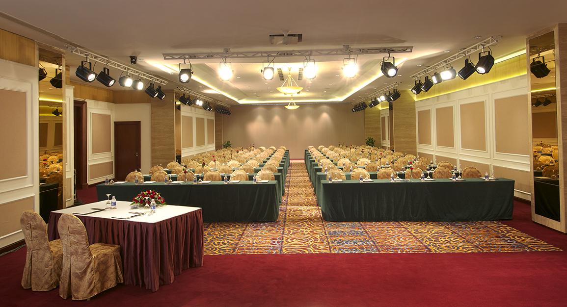 Vissai Saigon 4*