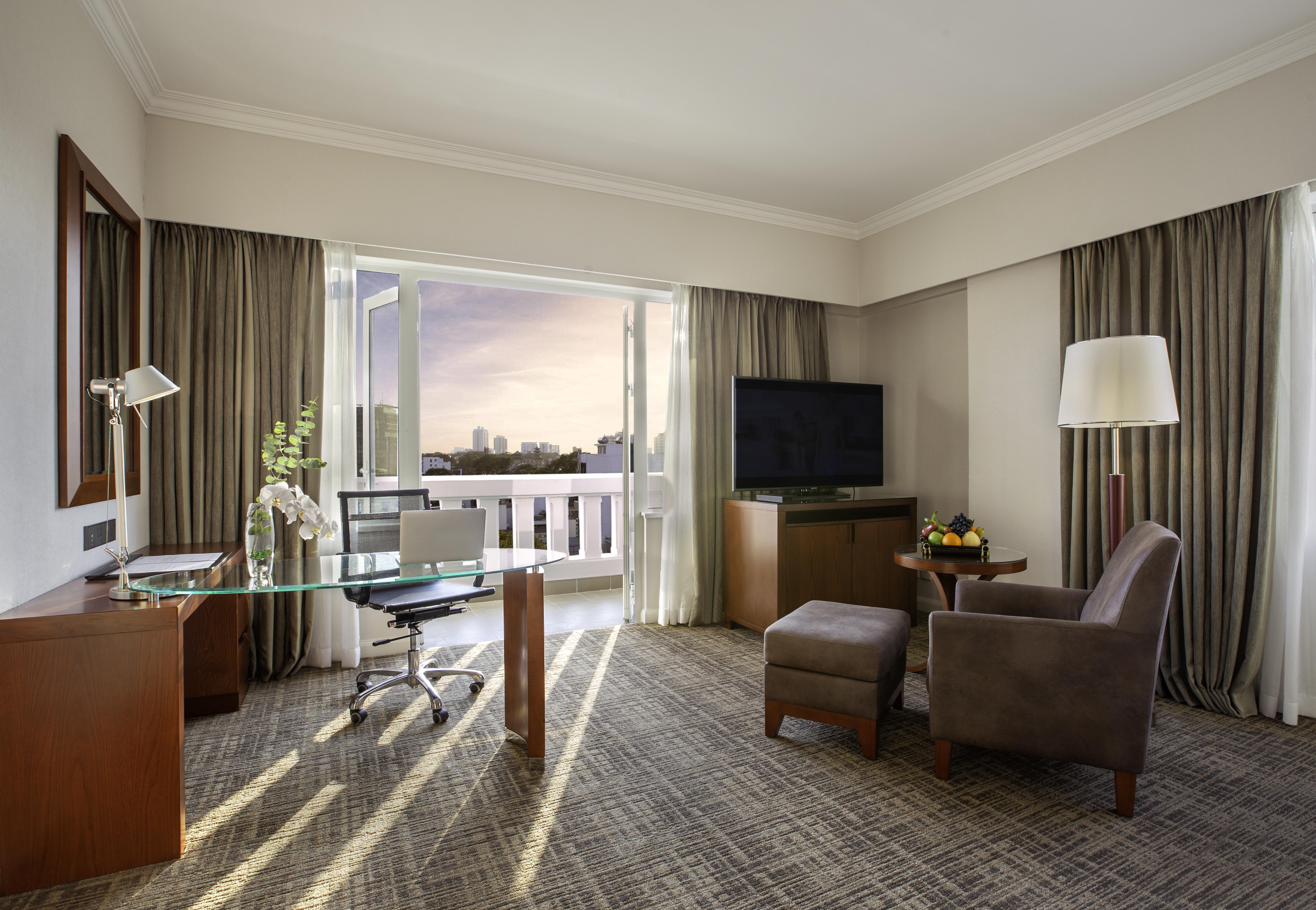 Equatorial Hotel 5*