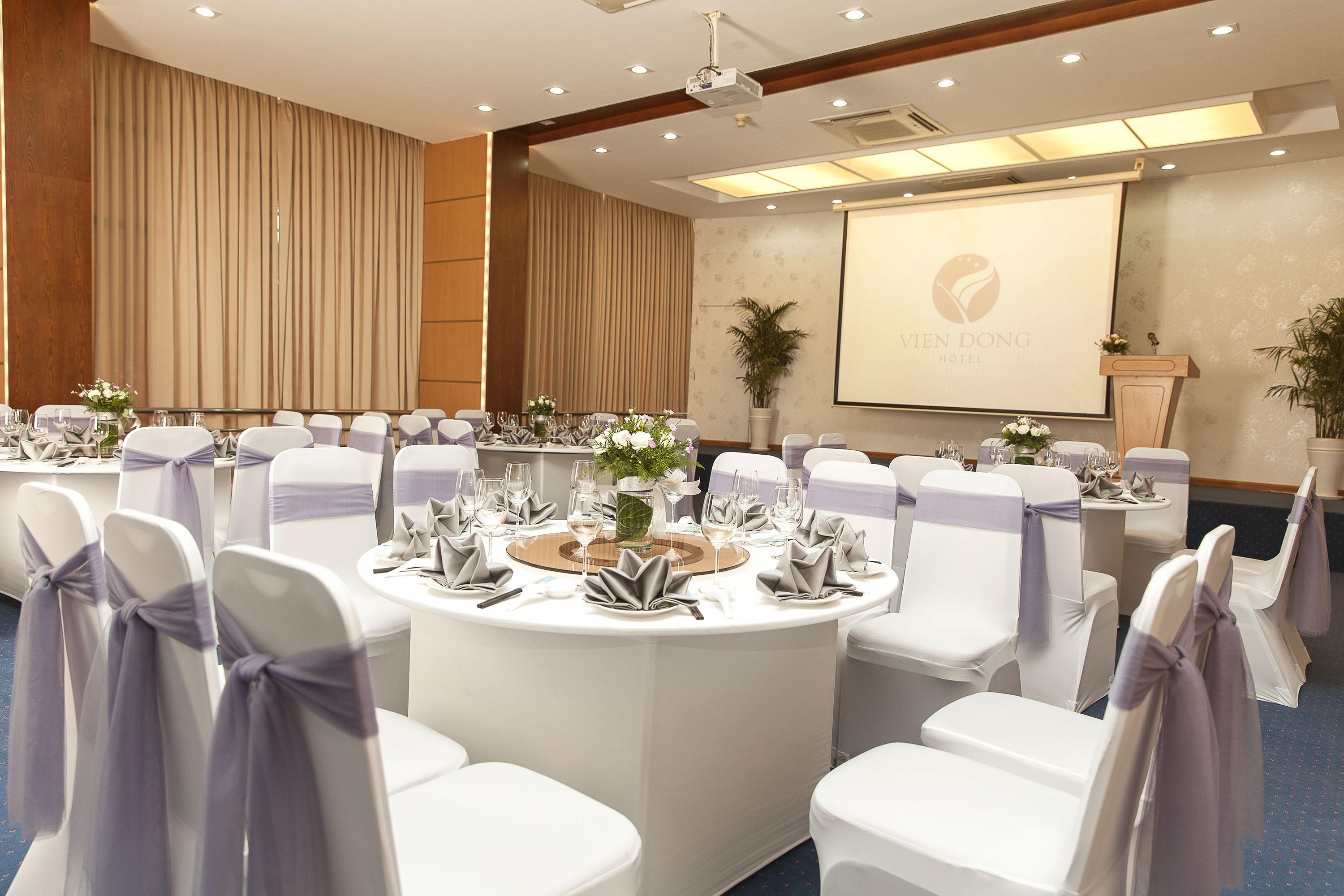 Hotel Vien Dong - Near Bui Vien Walking Street Ho Chi Minh City