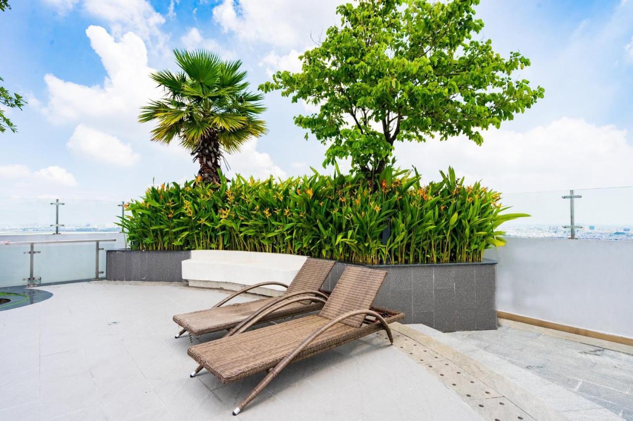 Kirakuan Parkview 2br Pool/gym/balcony