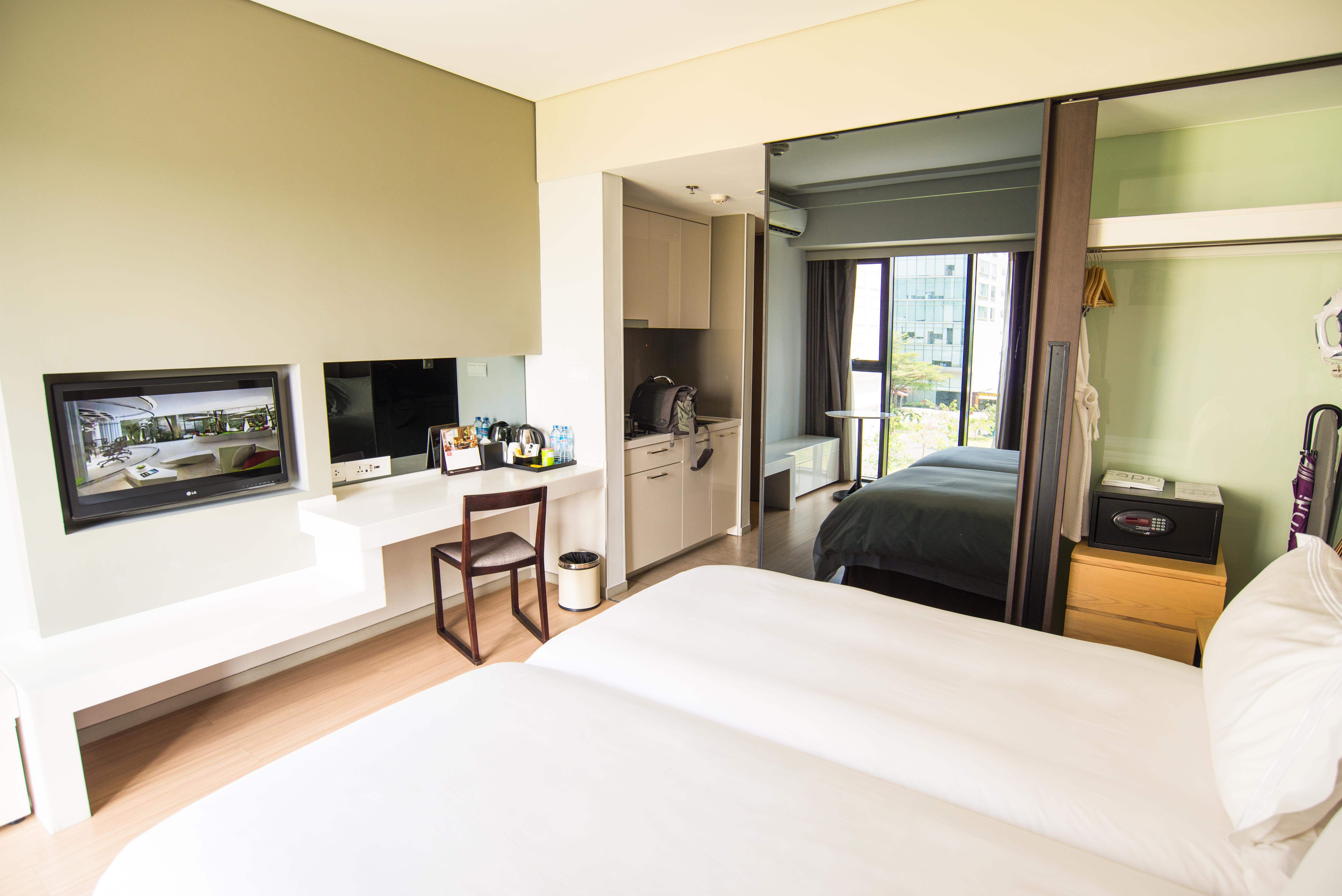 Hotel Novotel Living Saigon South
