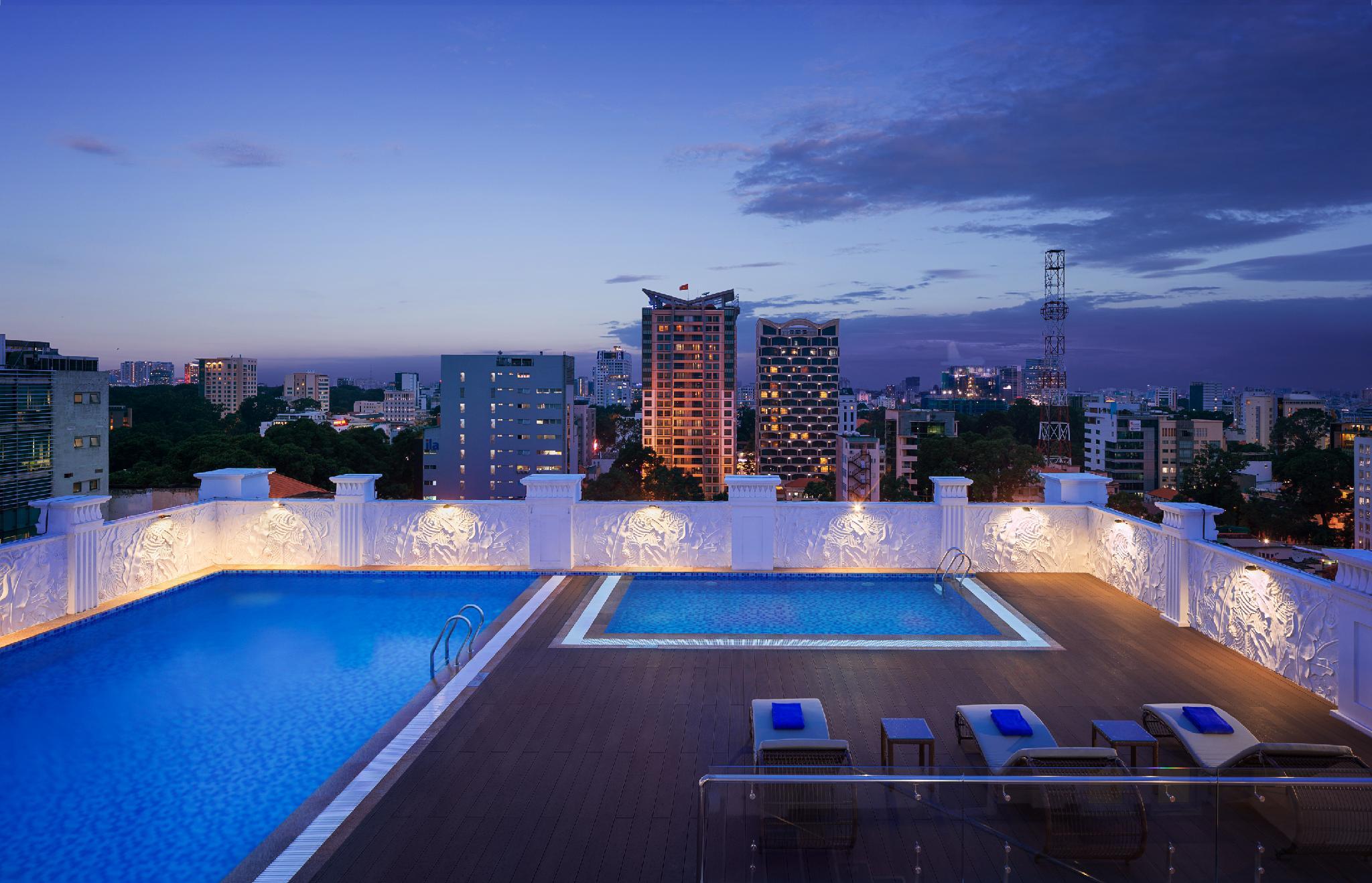 Aparthotel T-ritz Saigon & 4*