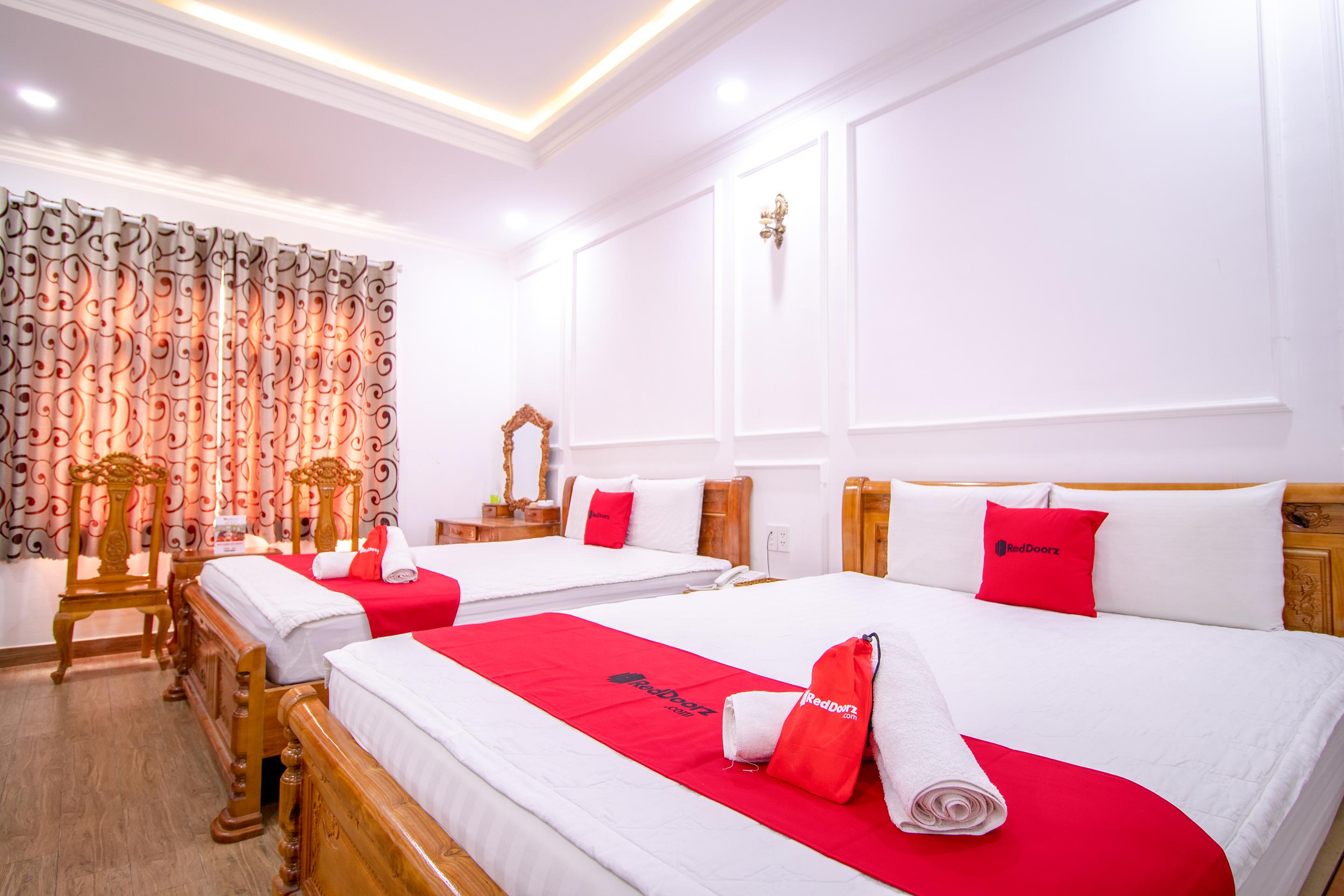 Hotel Reddoorz Near Phan Xich Long Ho Chi Minh City