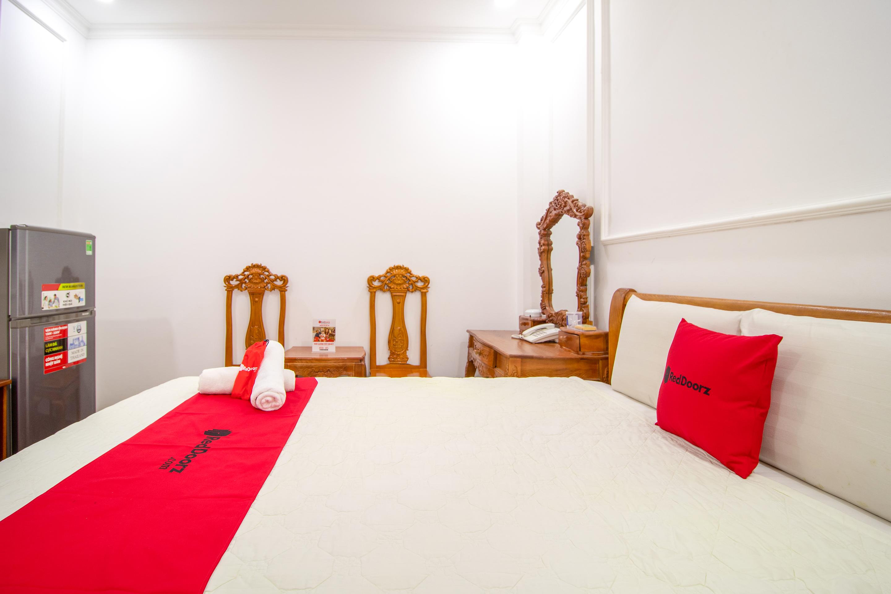Hotel Reddoorz Near Phan Xich Long 3*