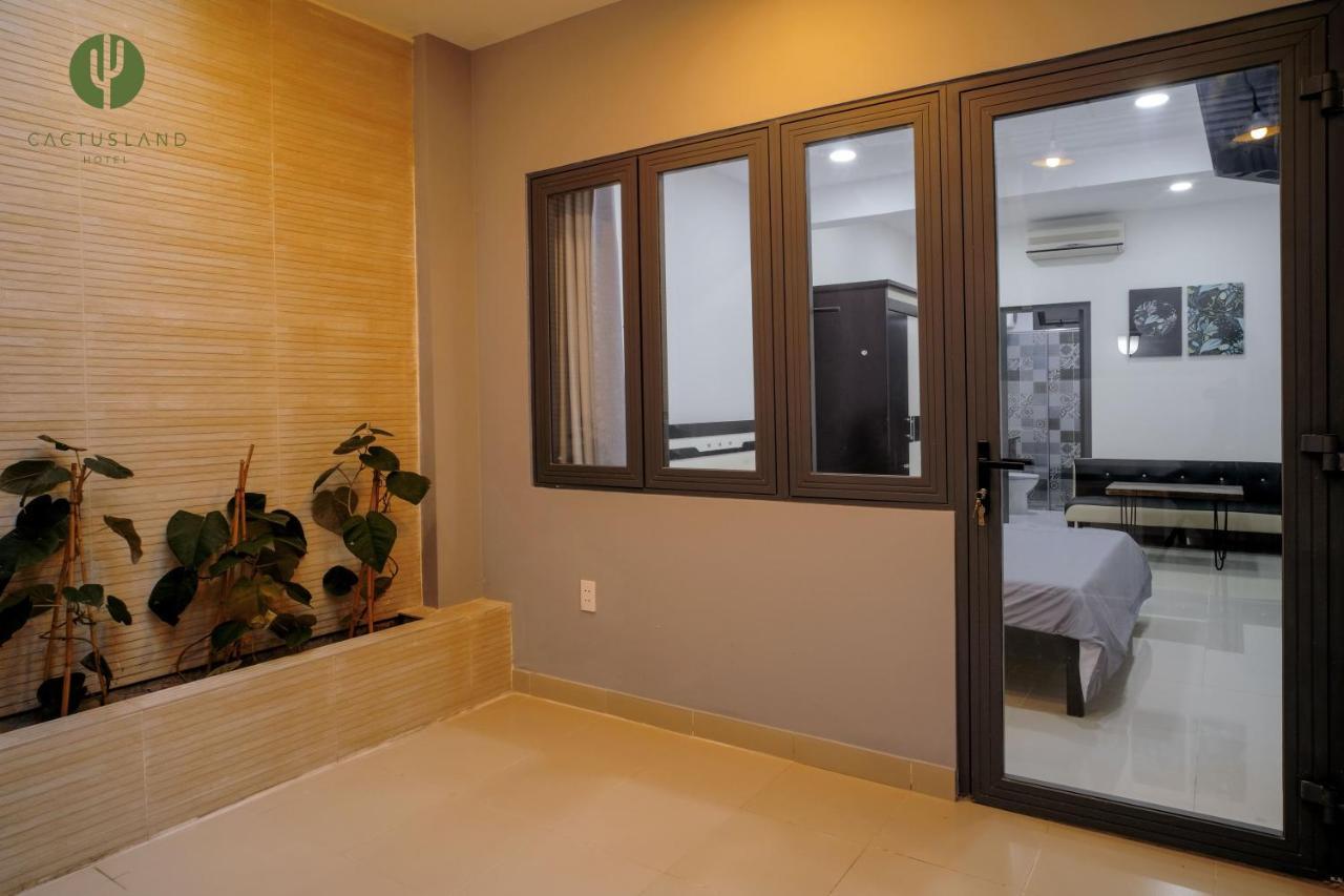 Khách sạn hẻo lánh Cactusland Near Bui Vien Street 3*