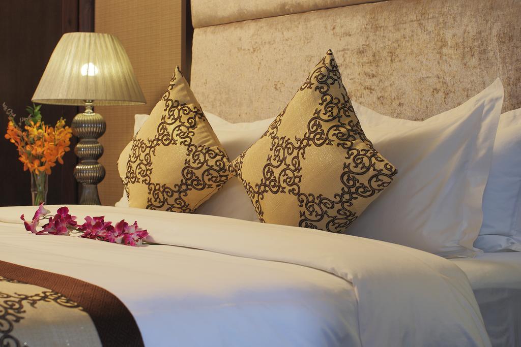 Athena Hotel