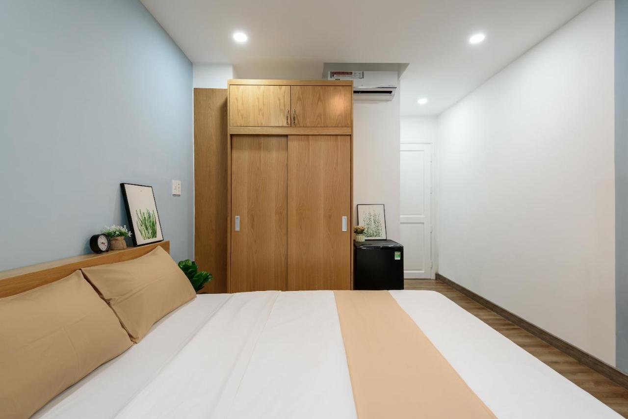 Cozrum Homes - Graceful Corner Apartment *