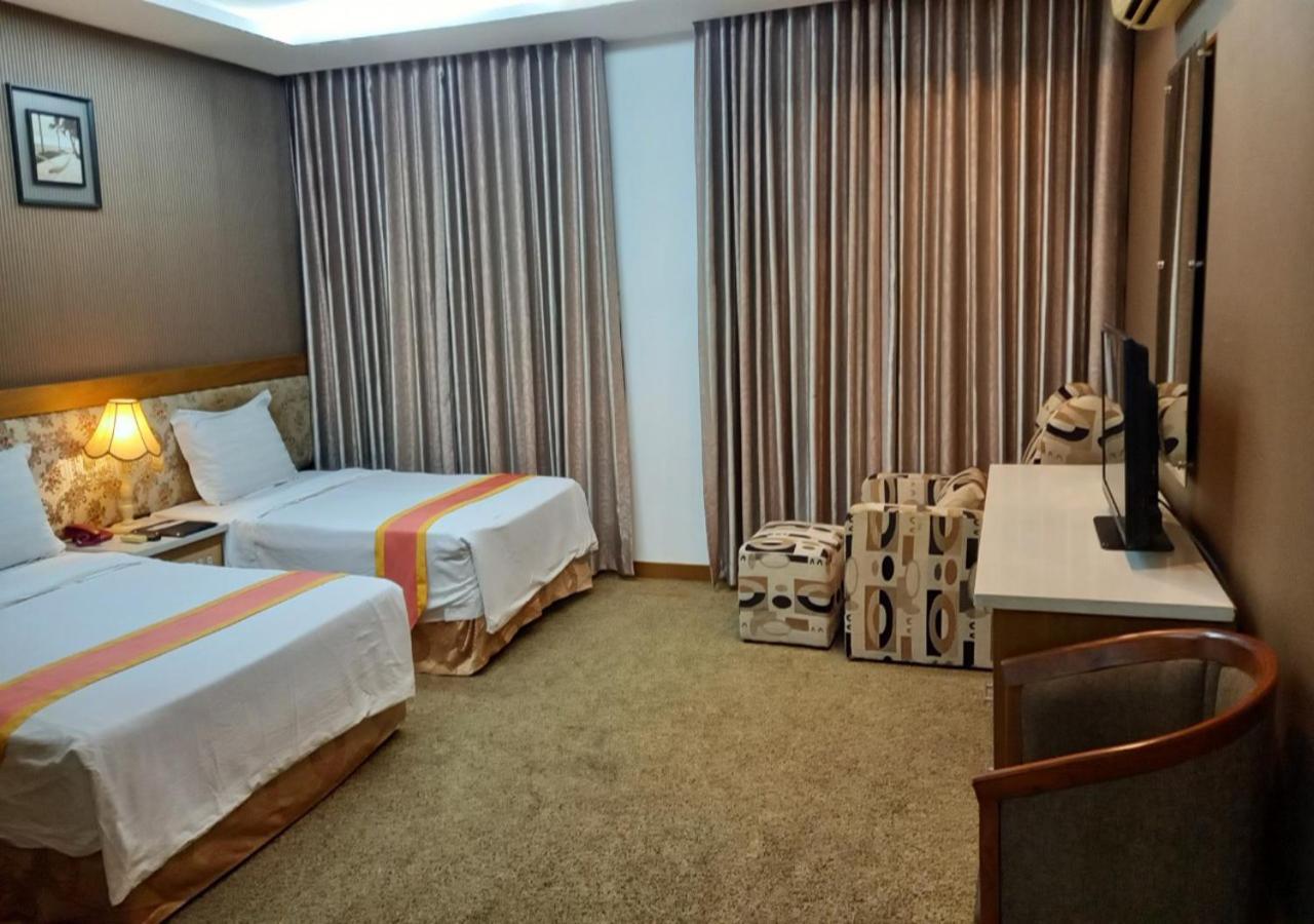 Khai Hoan 3*