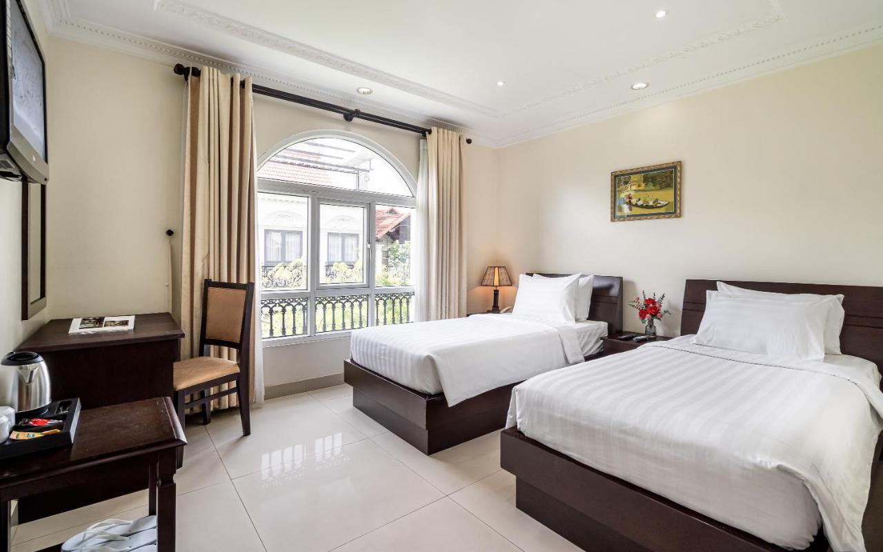 Hotel La Bonita And Ho Chi Minh City