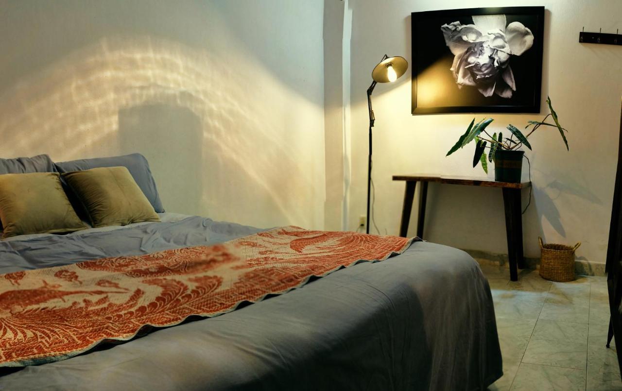 Pangsapuri Peaceful Saigon - Entire House 1br In District 1 - Pet-friendly *
