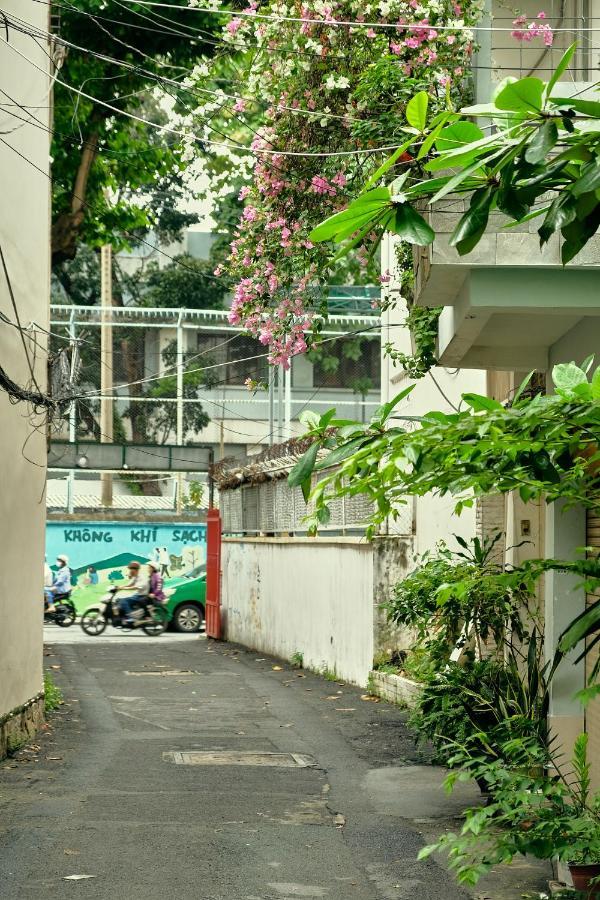 Peaceful Saigon - Entire House 1br In District 1 - Pet-friendly *