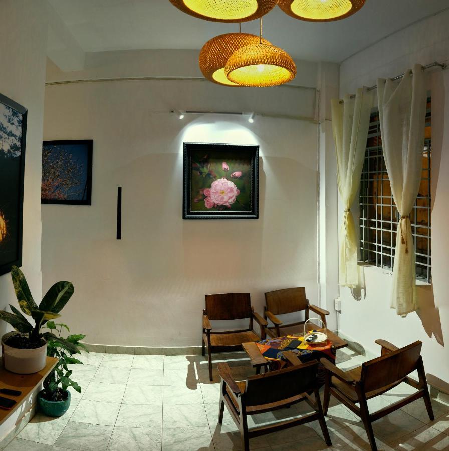 Peaceful Saigon - Entire House 1br In District 1 - Pet-friendly * Bandar Ho Chi Minh