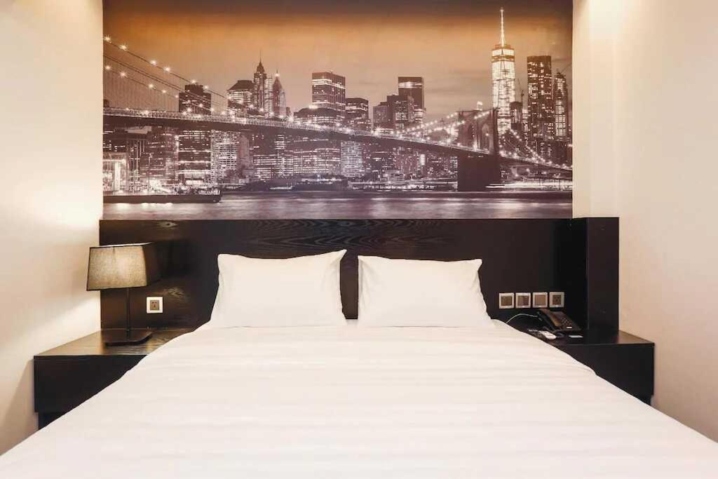 Daisy Aparthotel *