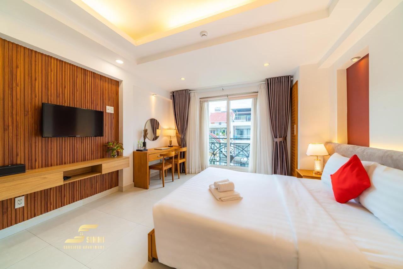 Simmi 5 & Hotel 3*