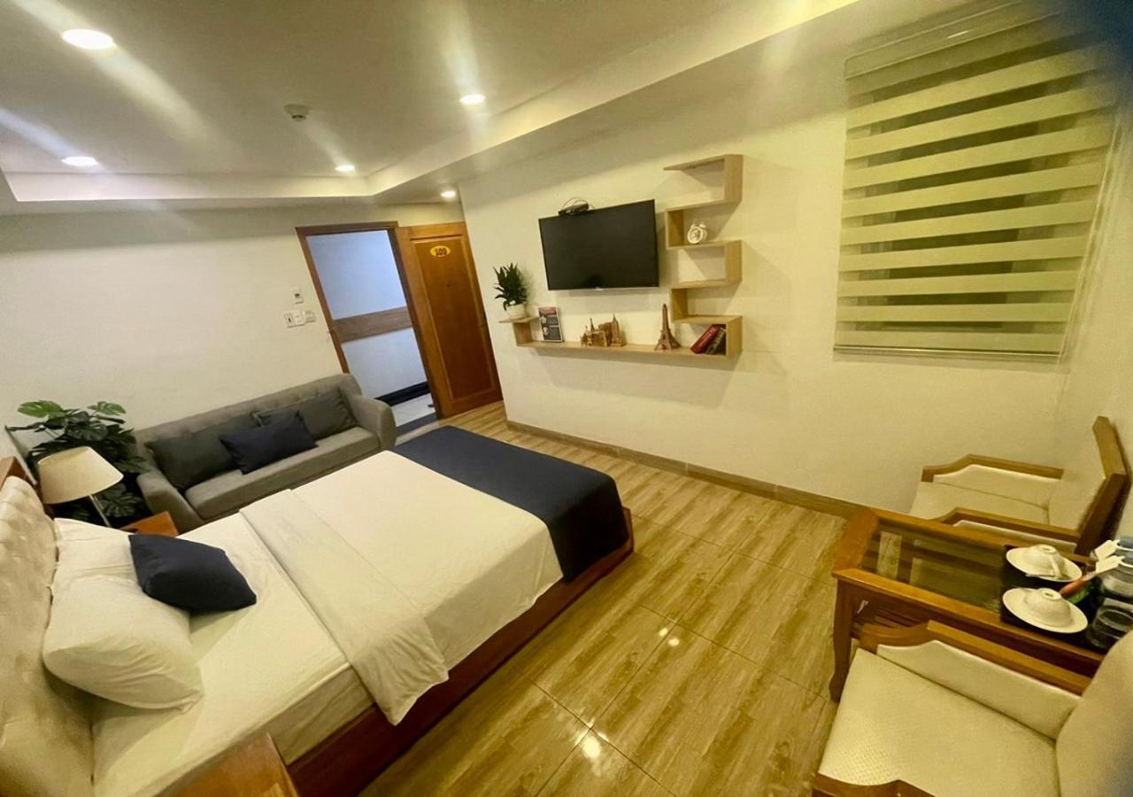 Vivian Saigon Hotel
