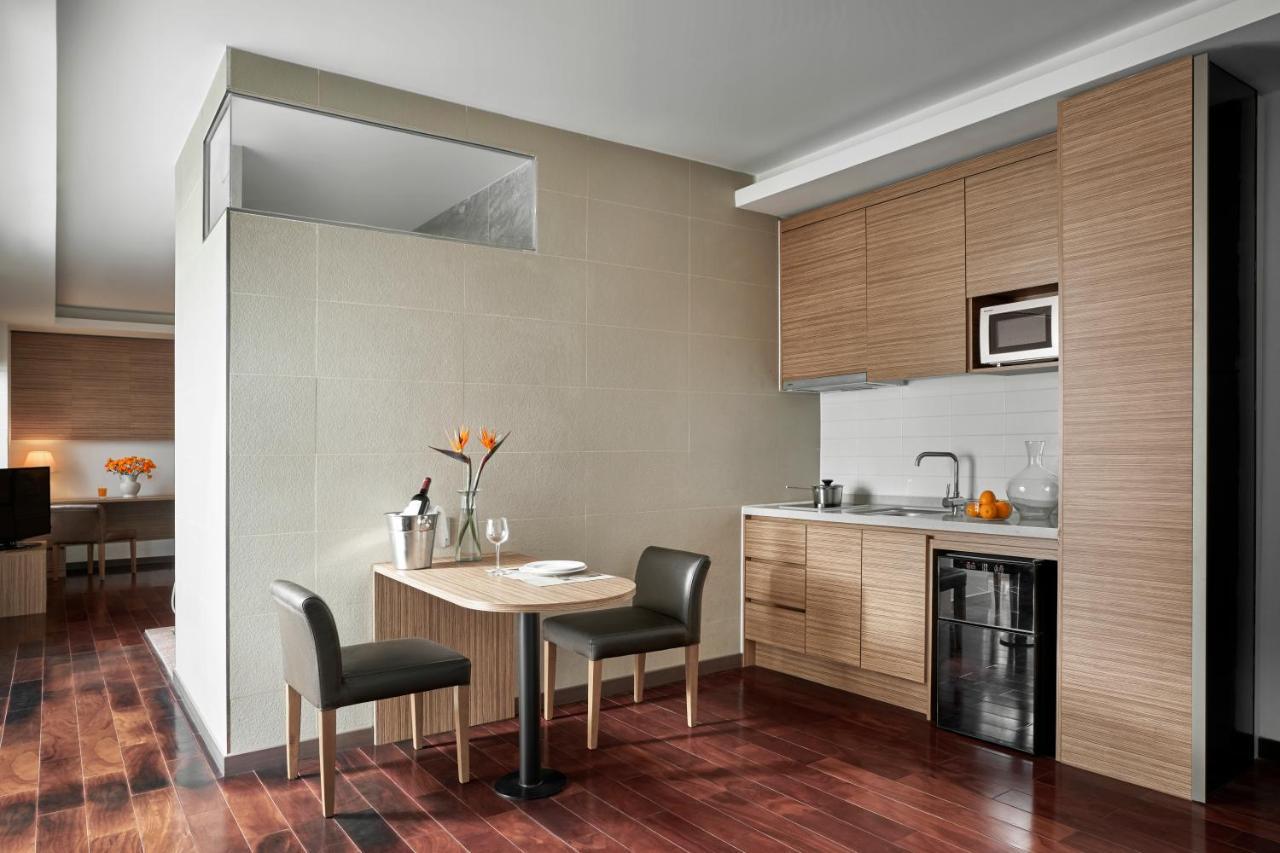Oakwood & Saigon Aparthotel