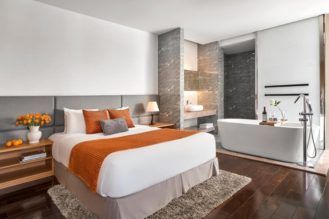 Oakwood & Saigon Aparthotel 4*