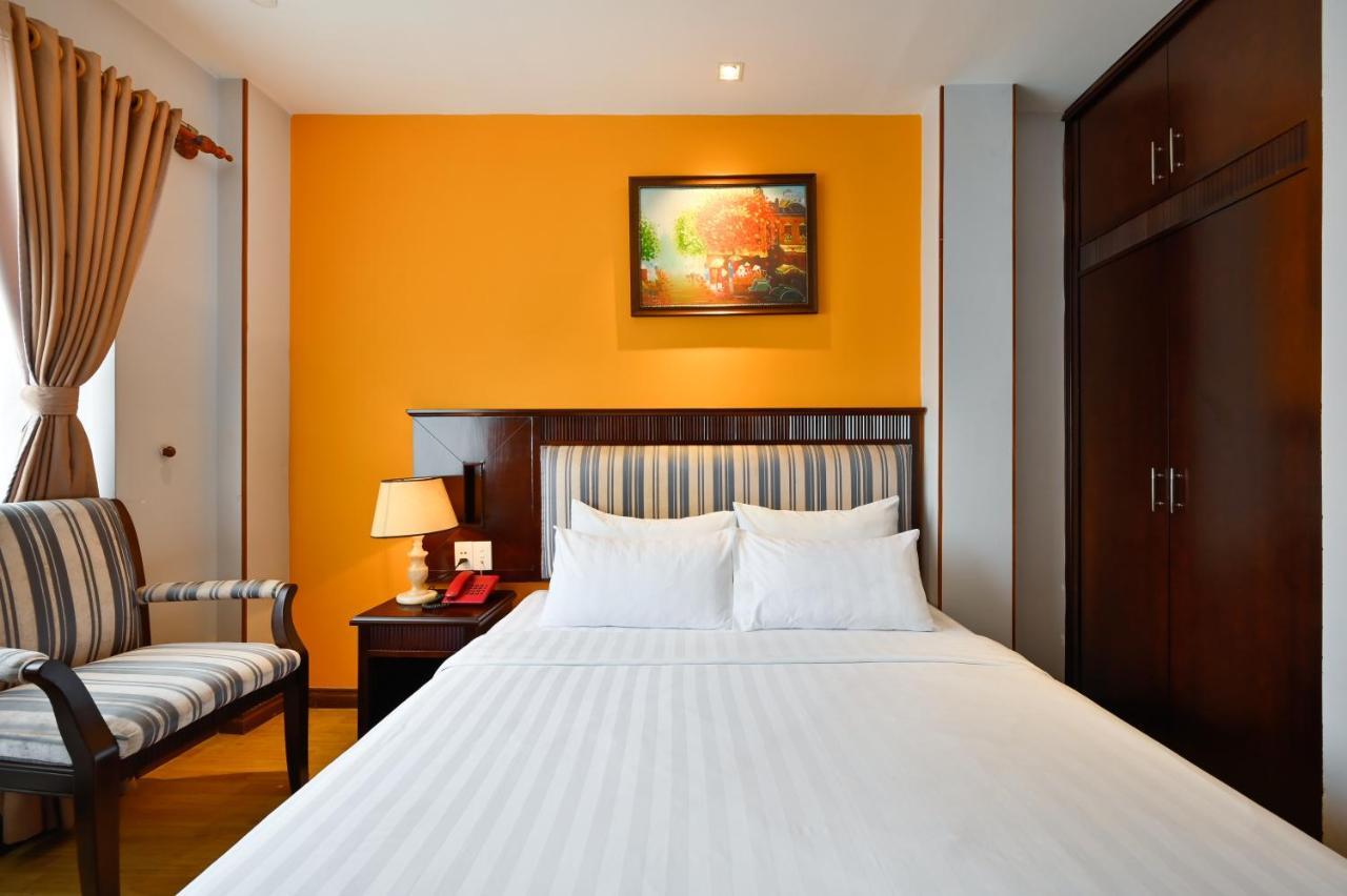 Hotel Cherry Hotel- Near Opera House Ho Chi Minh City