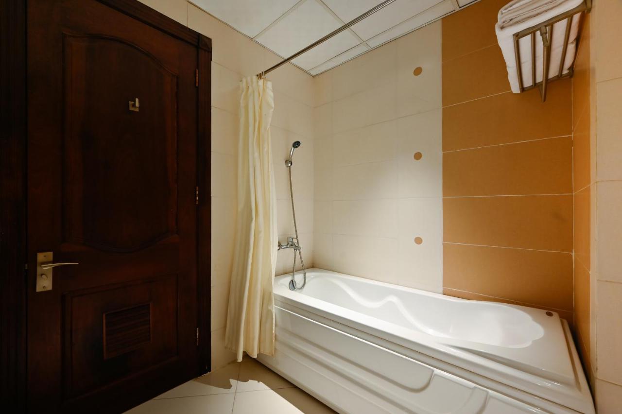 Hotel Cherry Hotel- Near Opera House Ho Chi Minh City