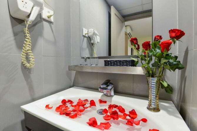 Hotel Ben Thanh Market - Premium