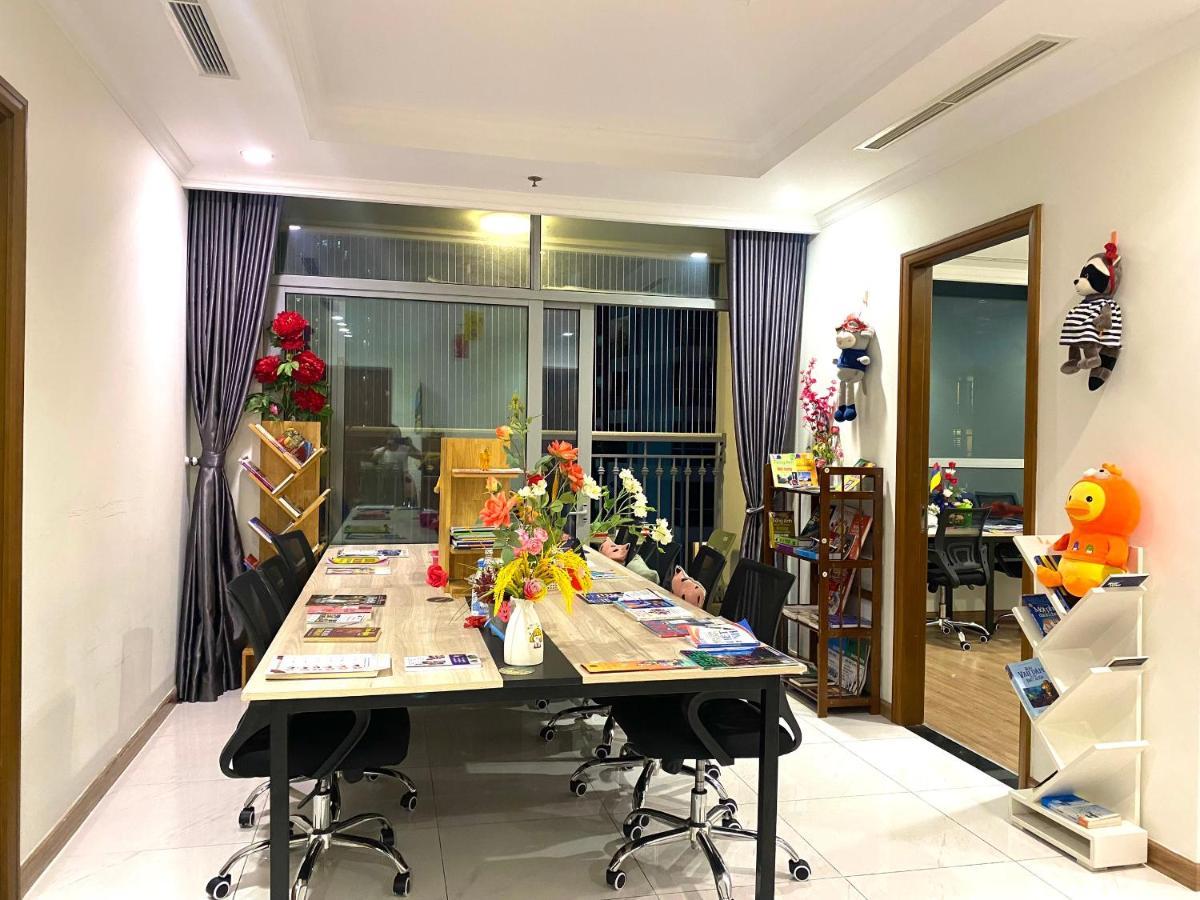 Homestay Vinhomes Park Ho Chi Minh City