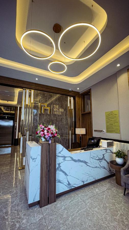 Khách sạn The Malibu Saigon
