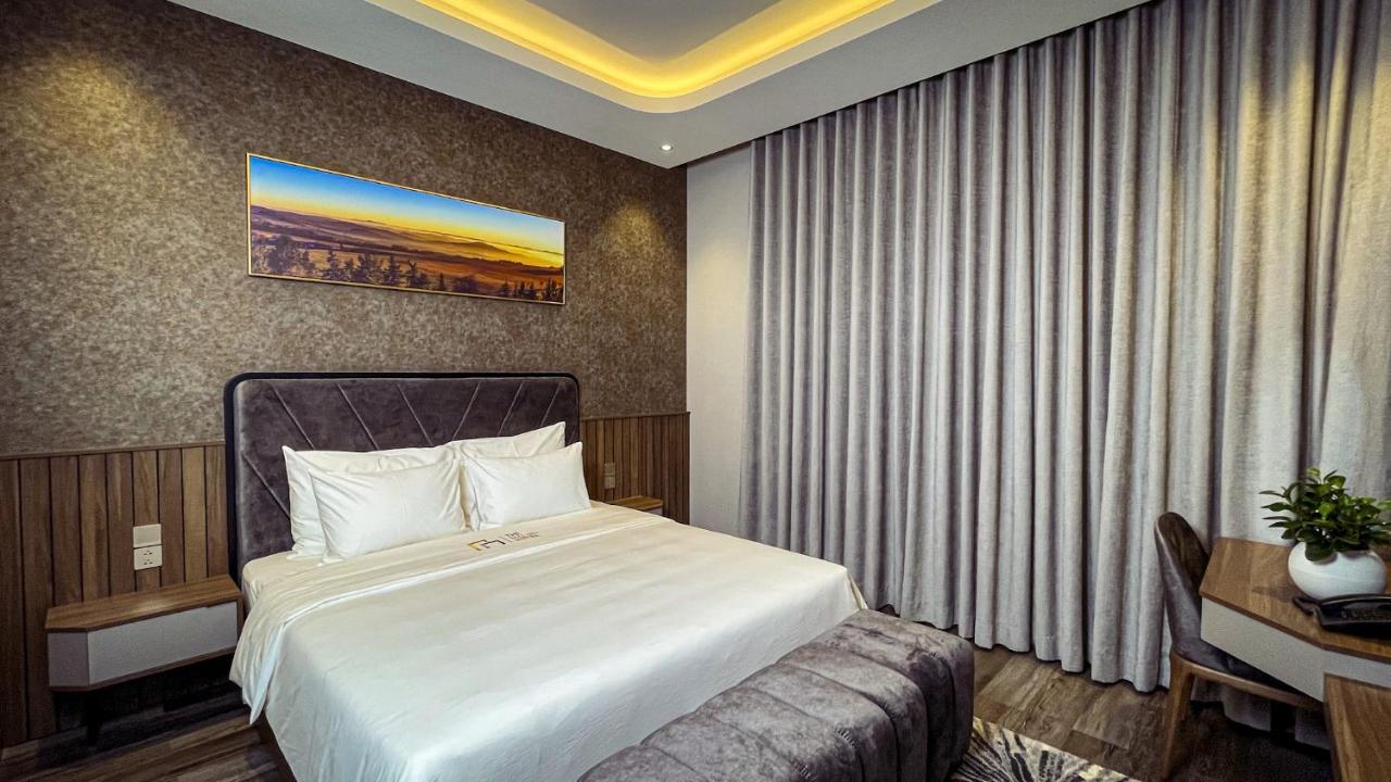 Khách sạn The Malibu Saigon 3*